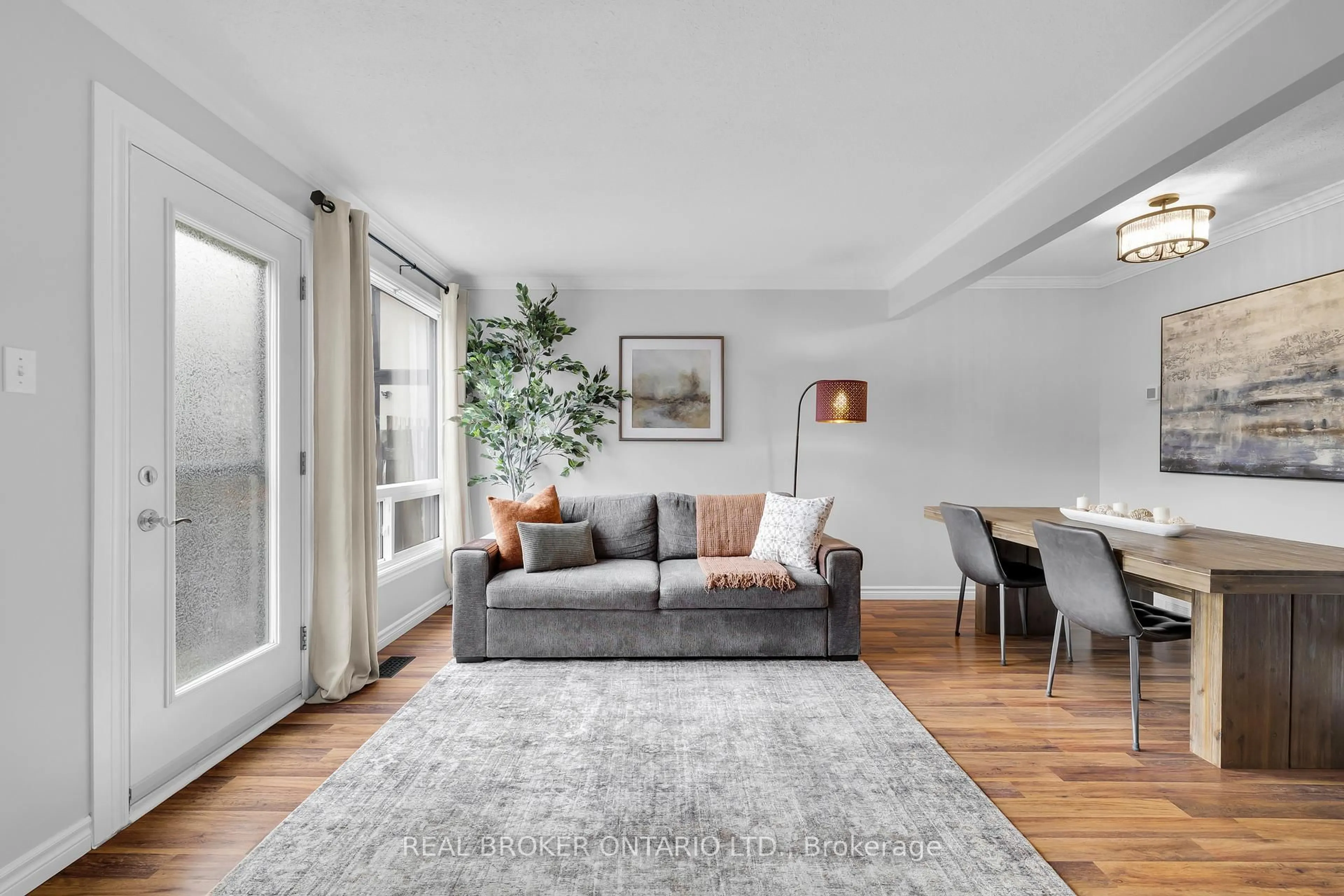 Living room with furniture, unknown for 101 Mcclintock Way, Kanata Ontario K2L 2A5