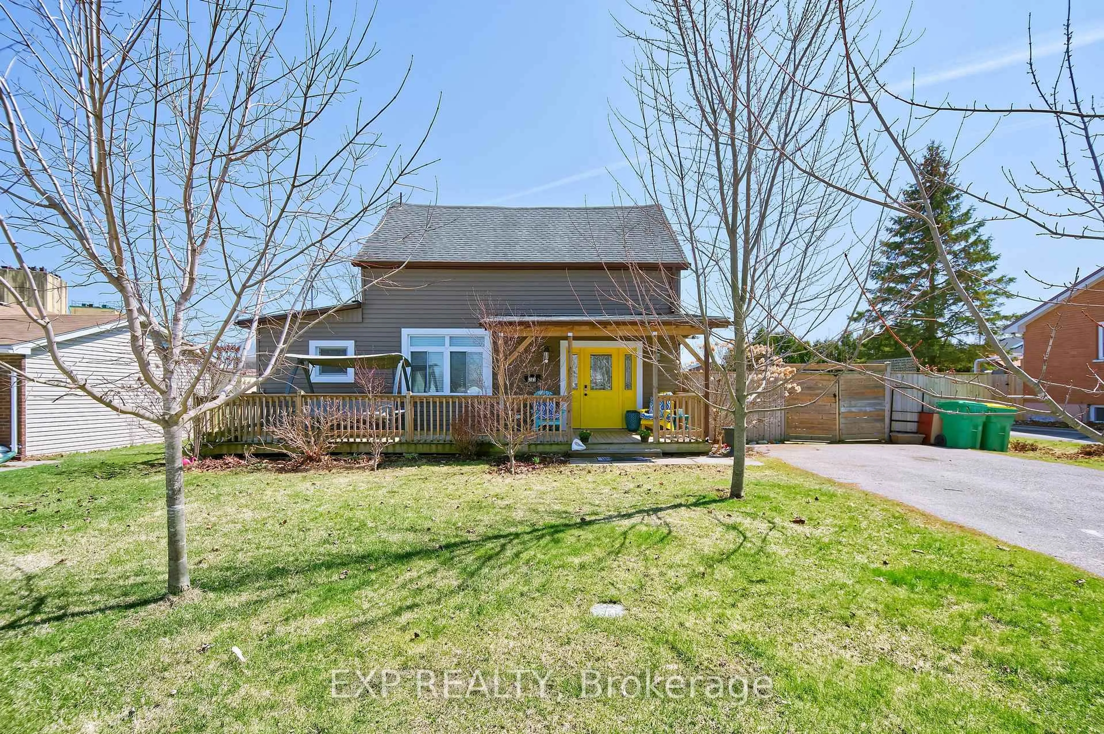 Unknown for 203 McKellar St, Southwest Middlesex Ontario N0L 1M0