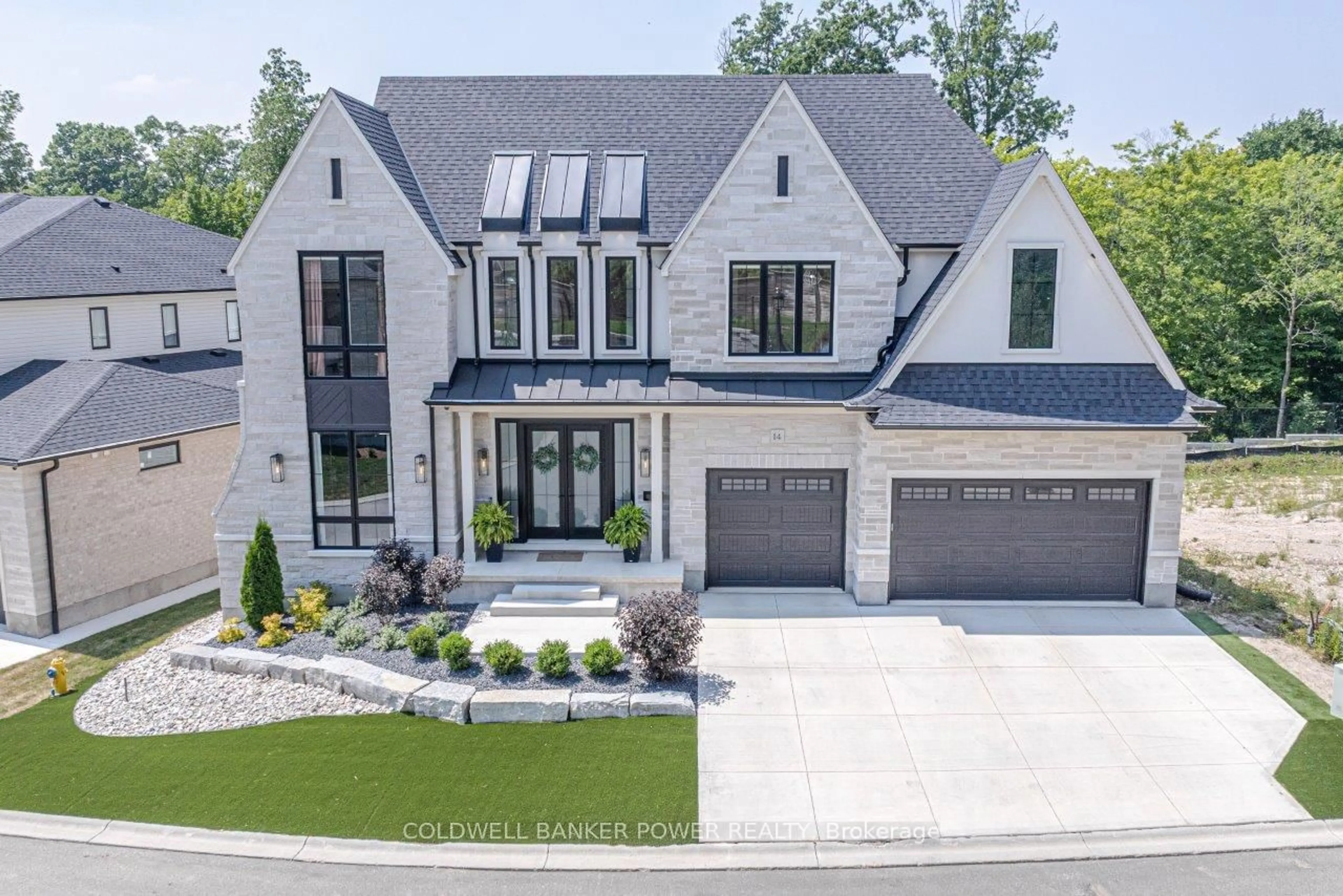 Home with brick exterior material, street for 720 Apricot Dr #14, London South Ontario N6K 0M5