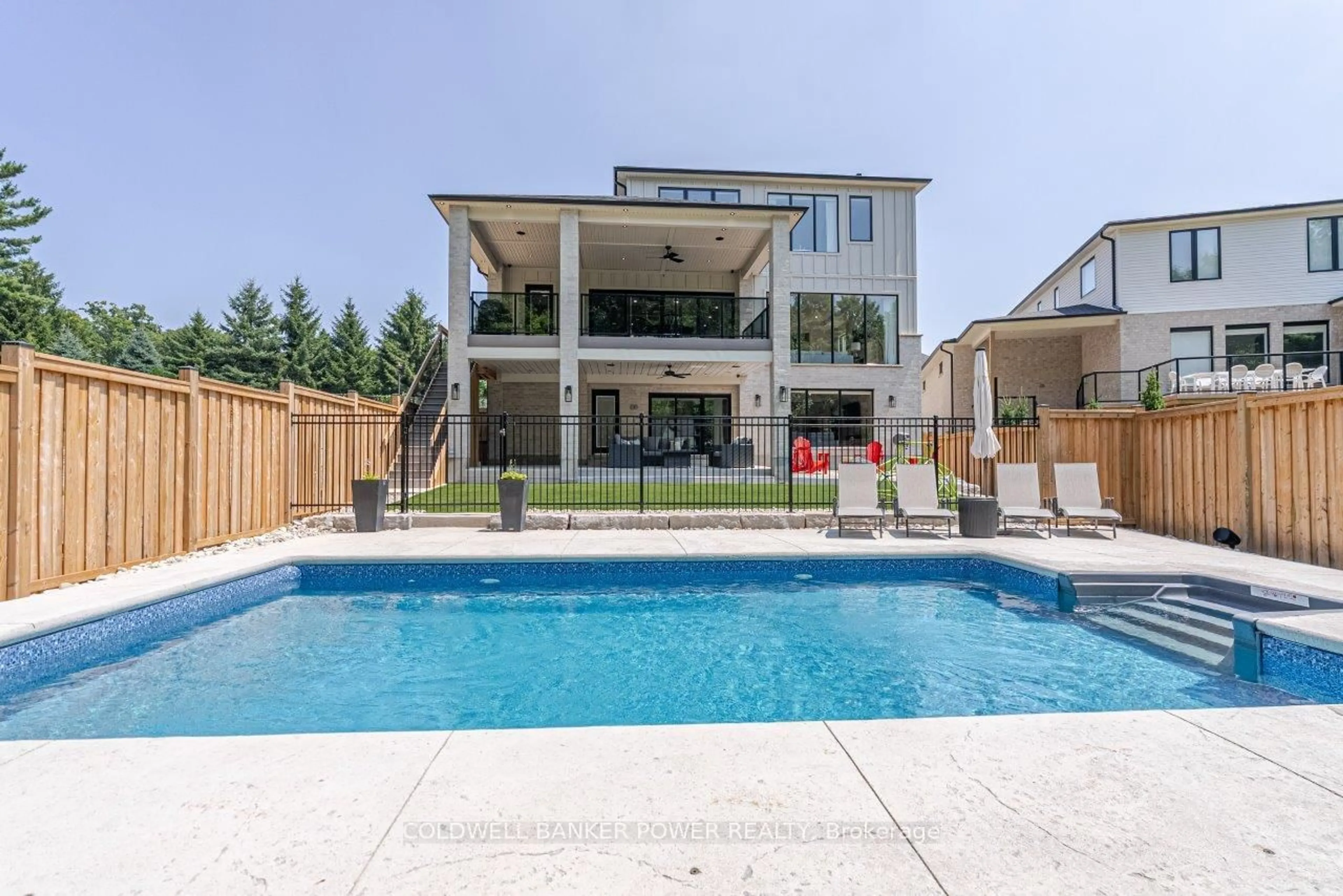 Pool for 720 Apricot Dr #14, London South Ontario N6K 0M5
