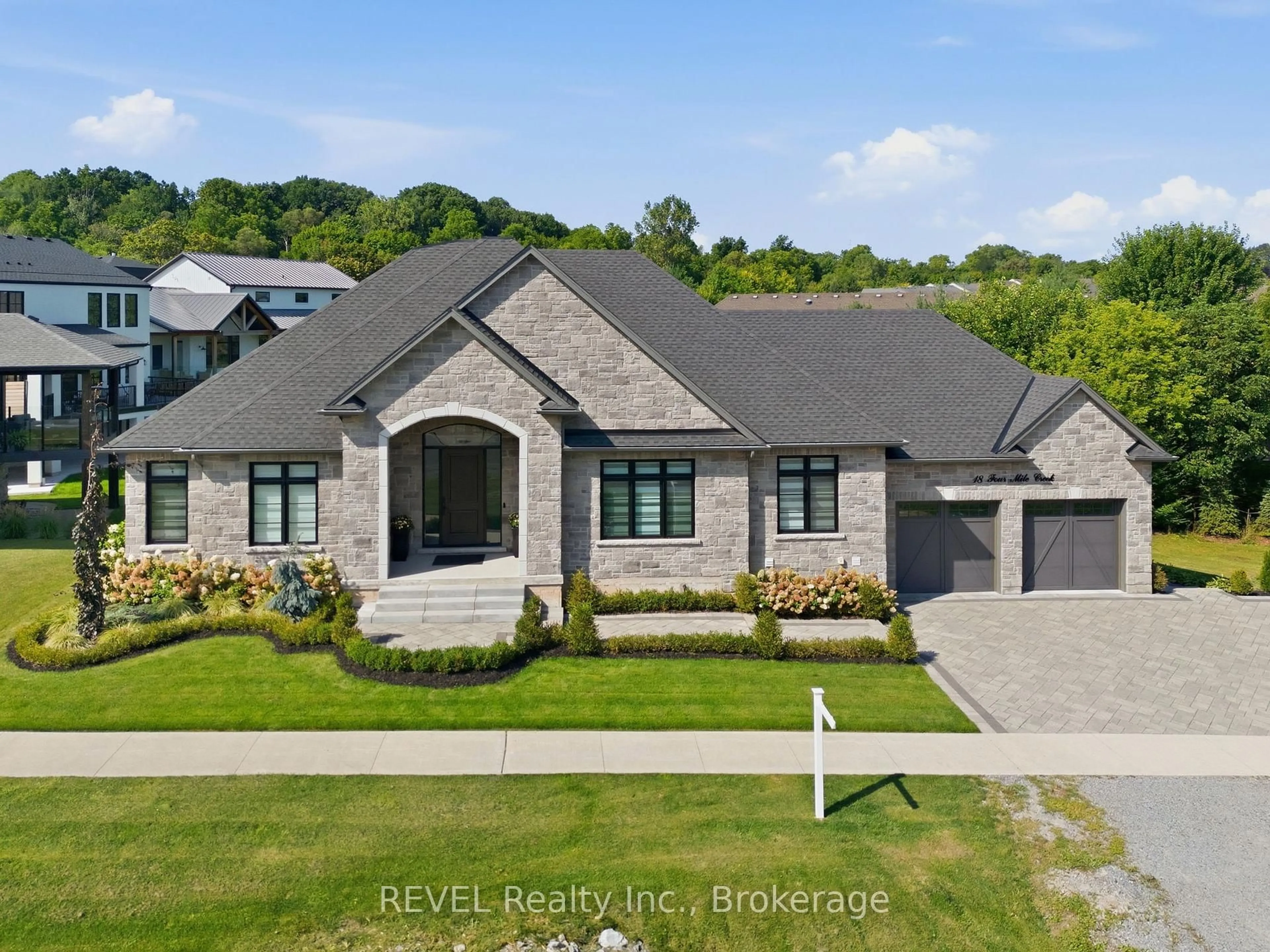 Home with brick exterior material, street for 18 Four Mile Creek Rd, Niagara-on-the-Lake Ontario L0S 1J1