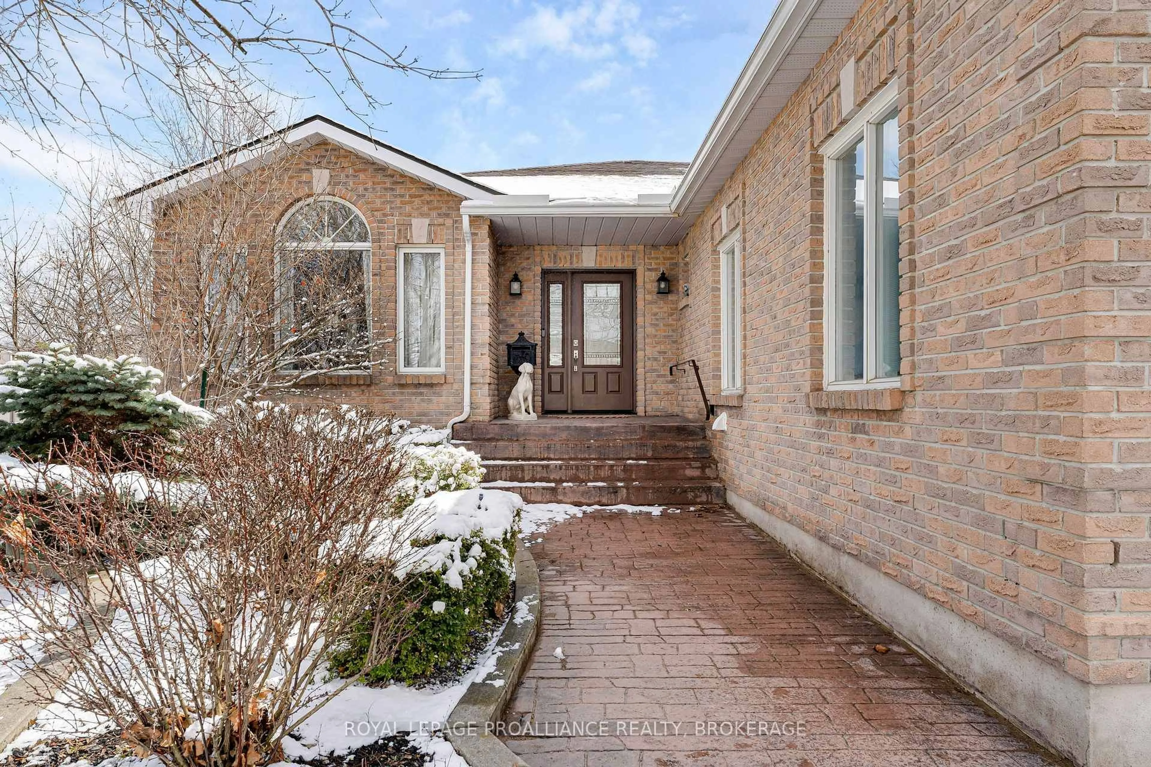 Unknown for 545 Shiloh Ave, Kingston Ontario K7M 8W1