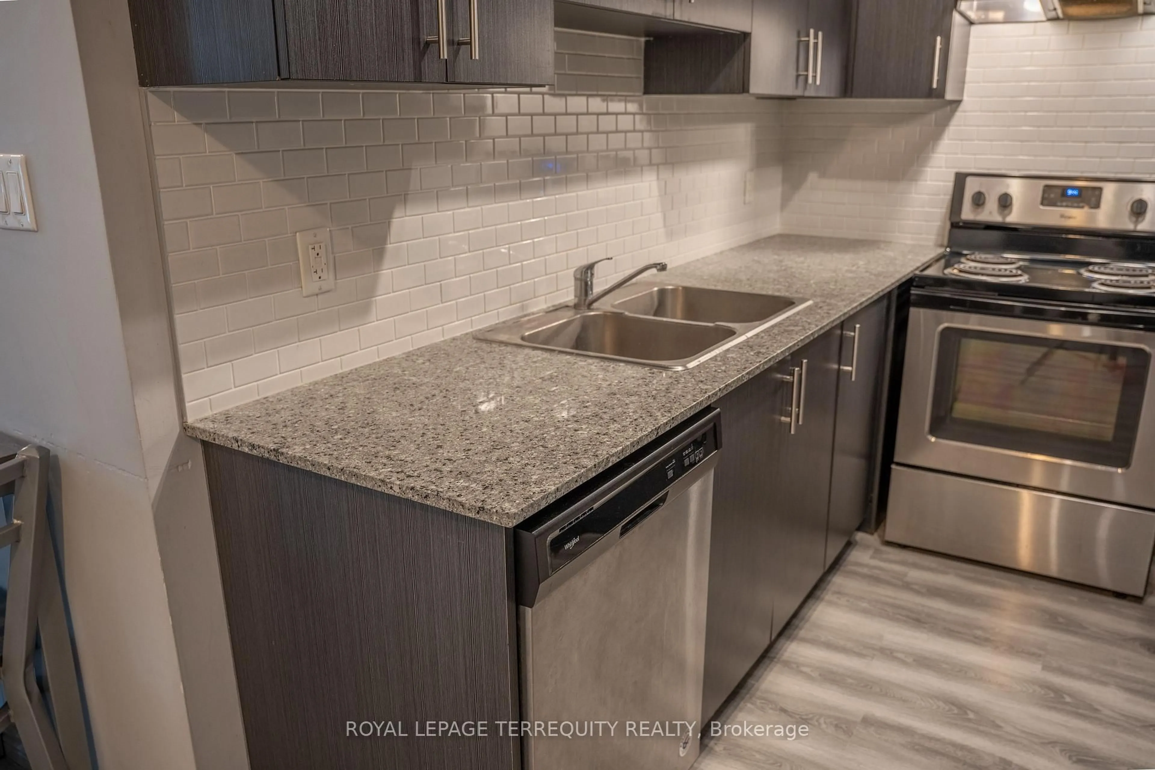 Standard kitchen, ceramic/tile floor for 275 Larch St #F106, Waterloo Ontario N2L 0J5