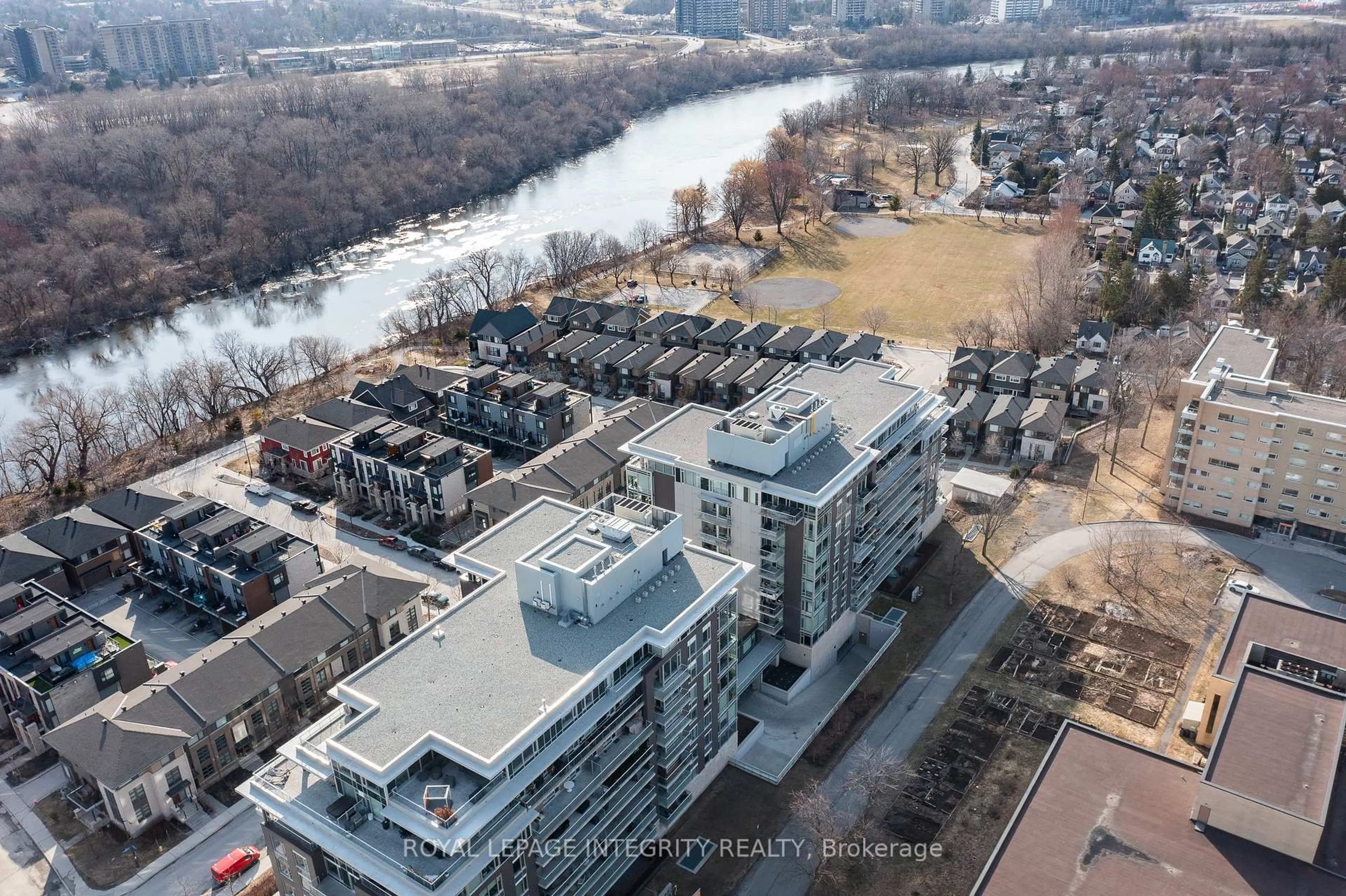 A pic from outside/outdoor area/front of a property/back of a property/a pic from drone, city buildings view from balcony for 530 De Mazenod Ave #612, Ottawa Ontario K1S 5W8