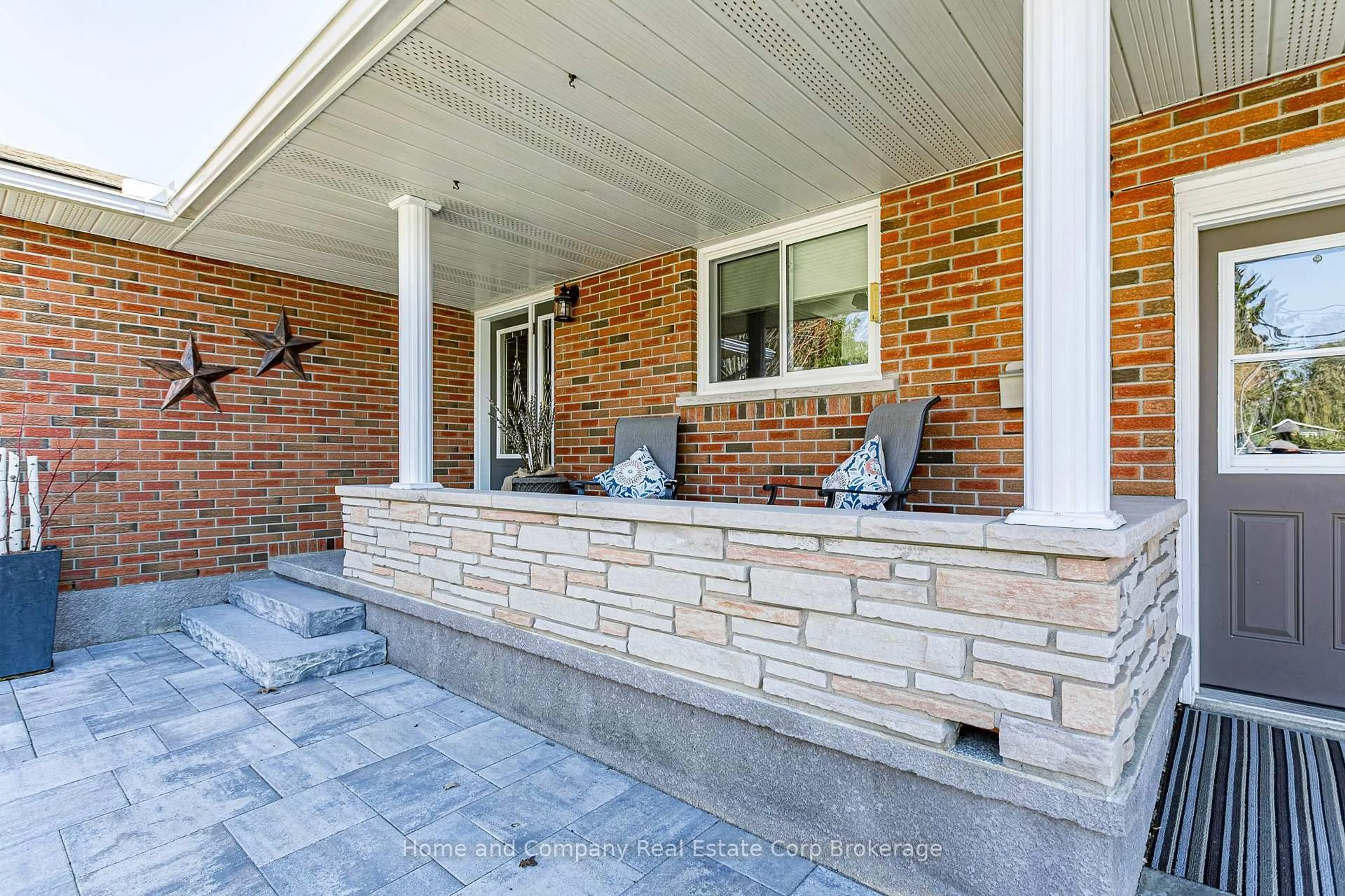 Home with brick exterior material, street for 3981 James St, Perth East Ontario N0B 2P0