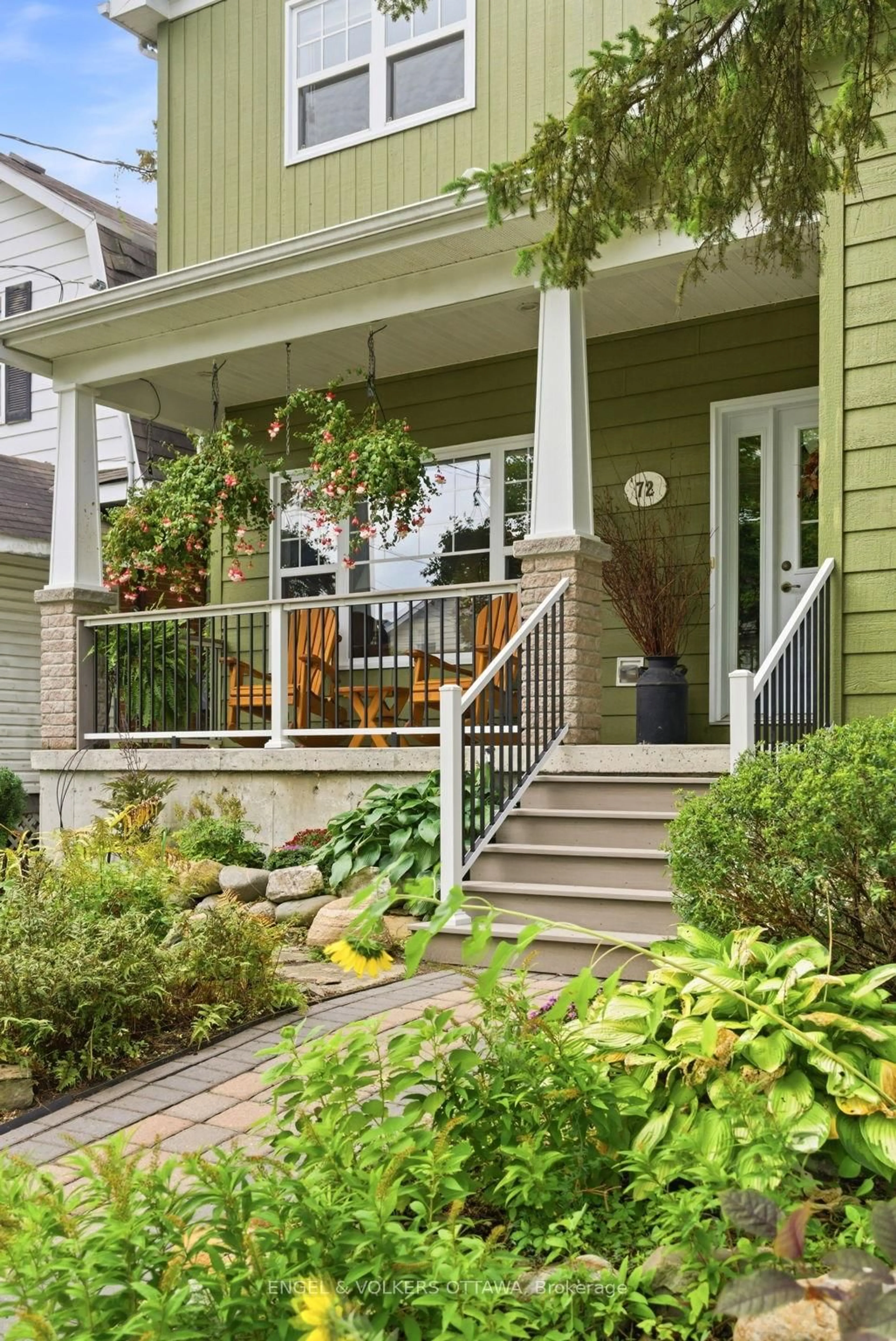 Unknown for 72 Smirle Ave, Ottawa Ontario K1Y 0S3