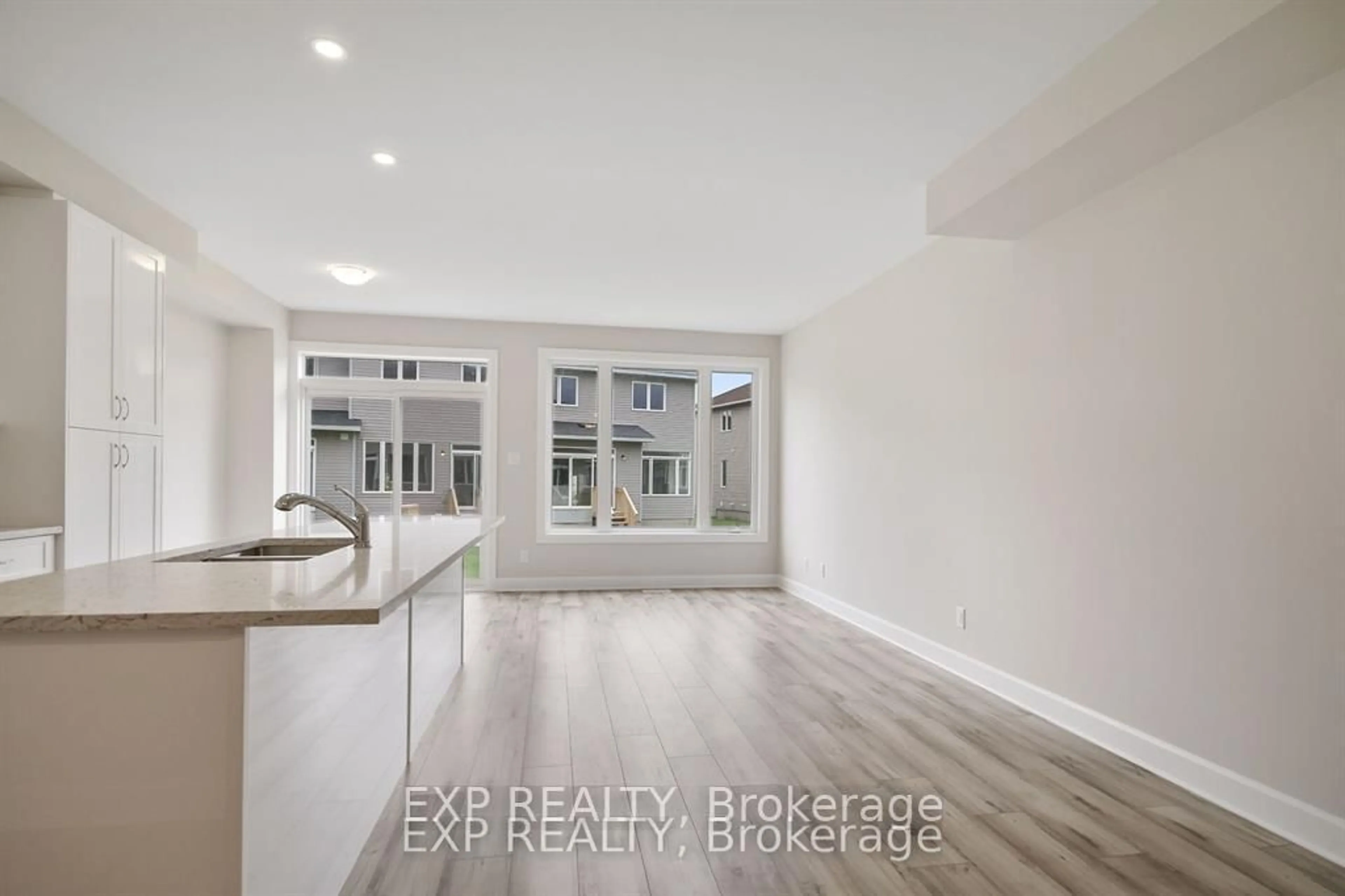 Unknown for 18 REYNOLDS Ave, Carleton Place Ontario K7C 0C4