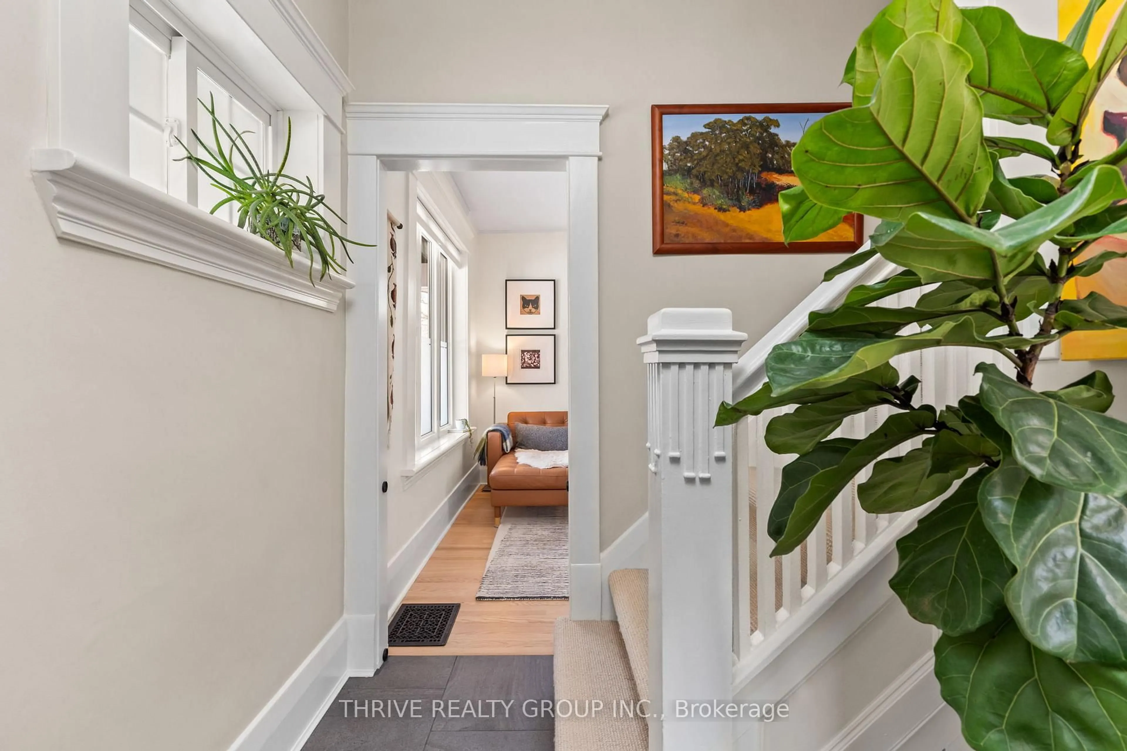 Indoor entryway for 114 Wortley Rd, London South Ontario N6C 3N8