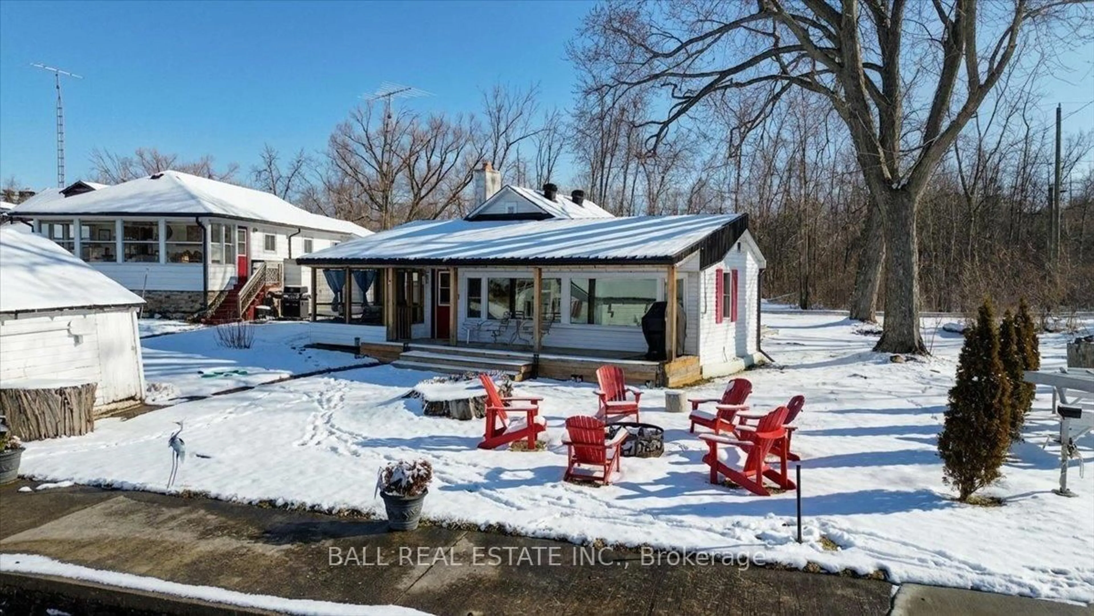 A pic from outside/outdoor area/front of a property/back of a property/a pic from drone, street for 1129 McCarthy's Point Rd, Asphodel-Norwood Ontario K0L 1Y0