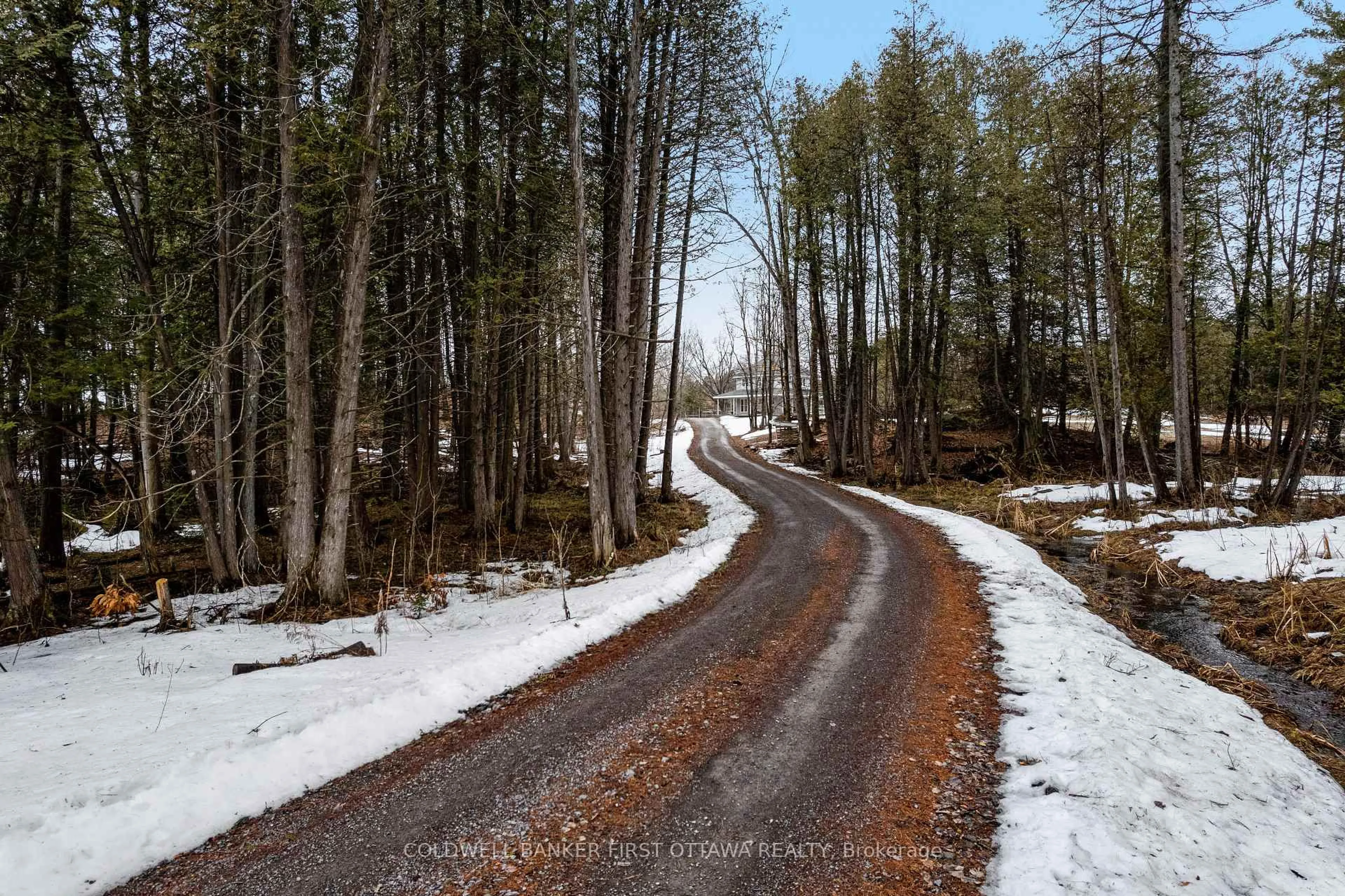 Blurry image for 2511 Concession 10C, Clayton Ontario K0A 1P0