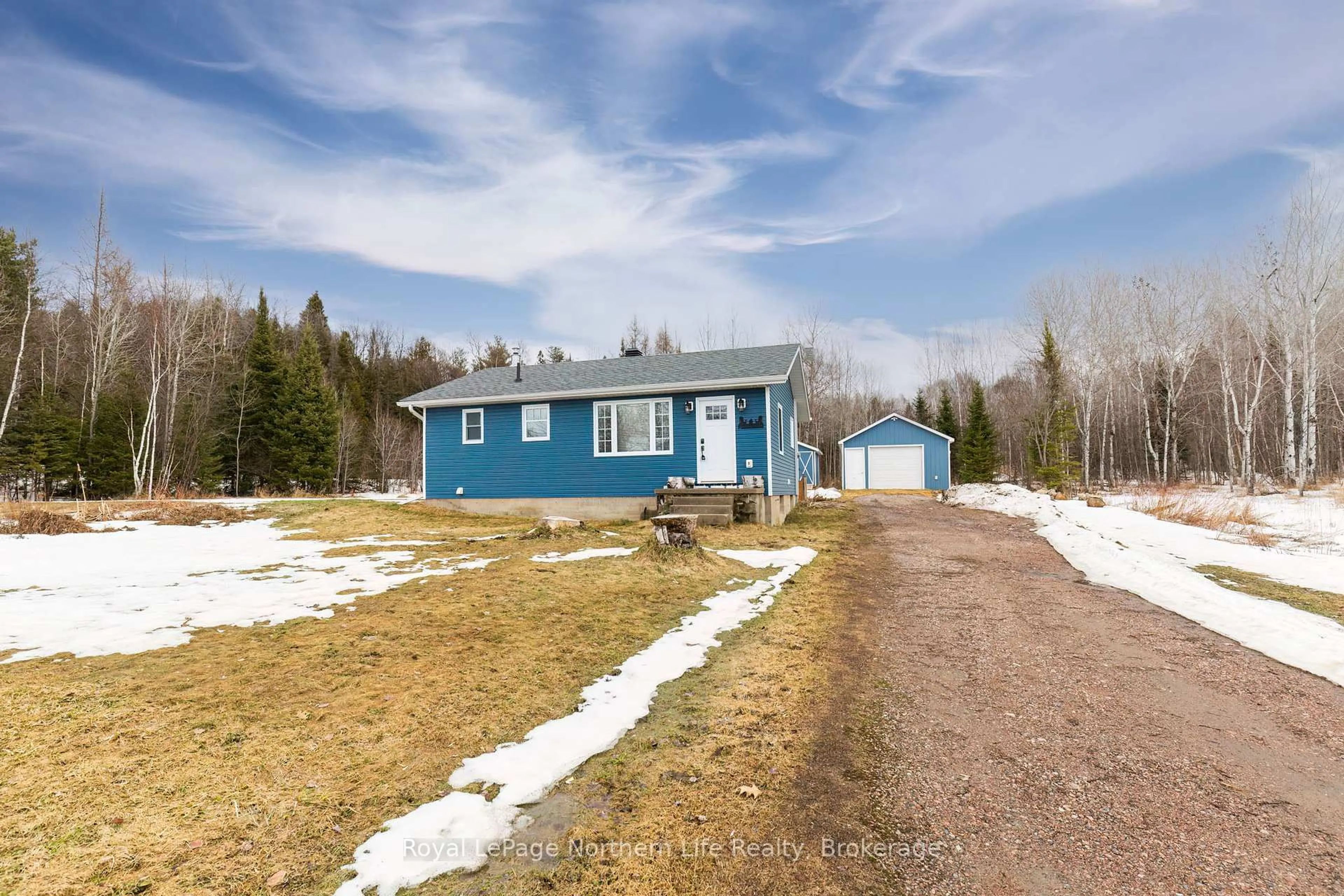 A pic from outside/outdoor area/front of a property/back of a property/a pic from drone, street for 300 Yonge St, Bonfield Ontario P0H 1E0