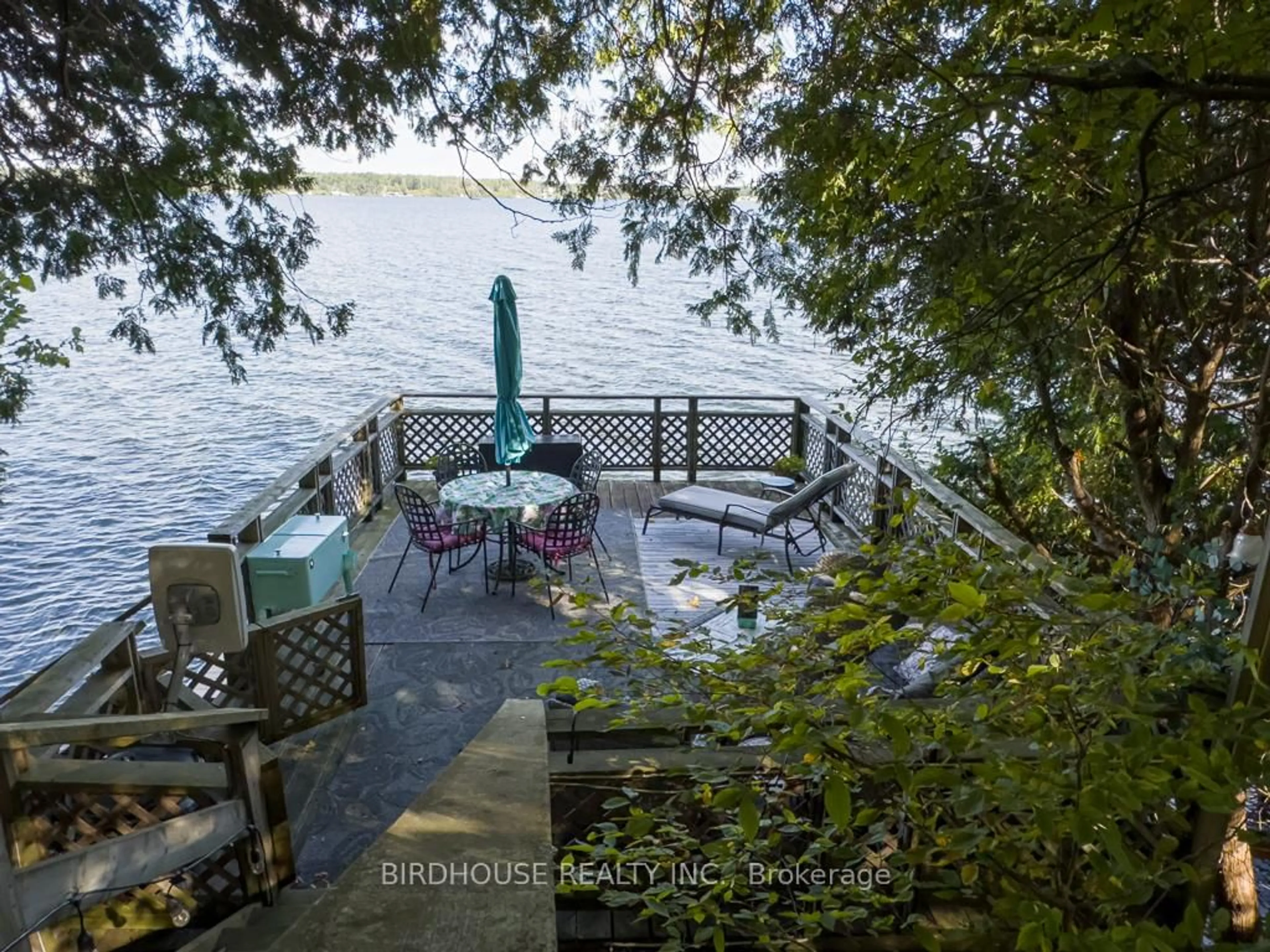 Patio, water/lake/river/ocean view for 32 Major St, Kawartha Lakes Ontario K0M 1L0