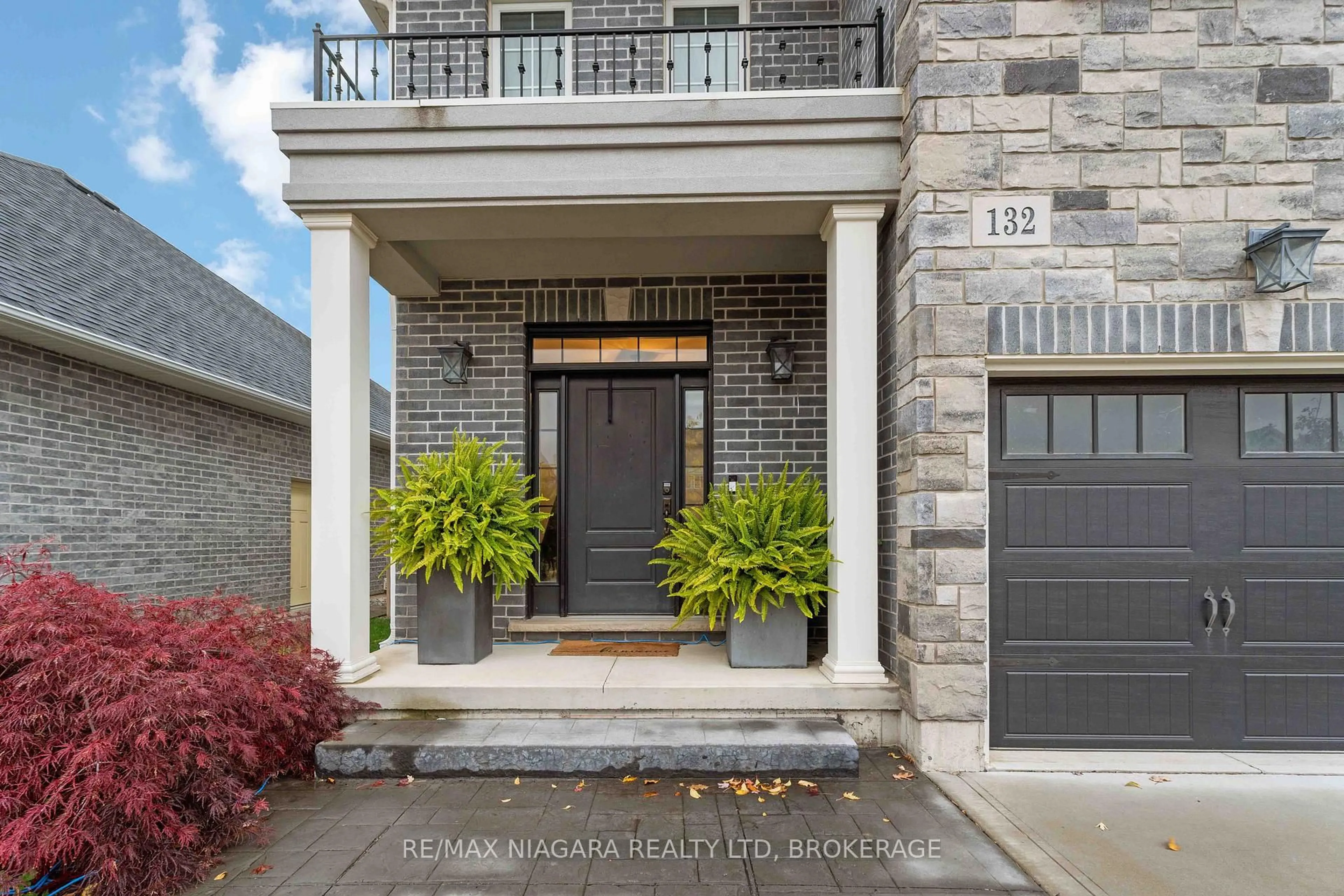 Home with brick exterior material, street for 132 Lametti Dr, Pelham Ontario L0S 1E6