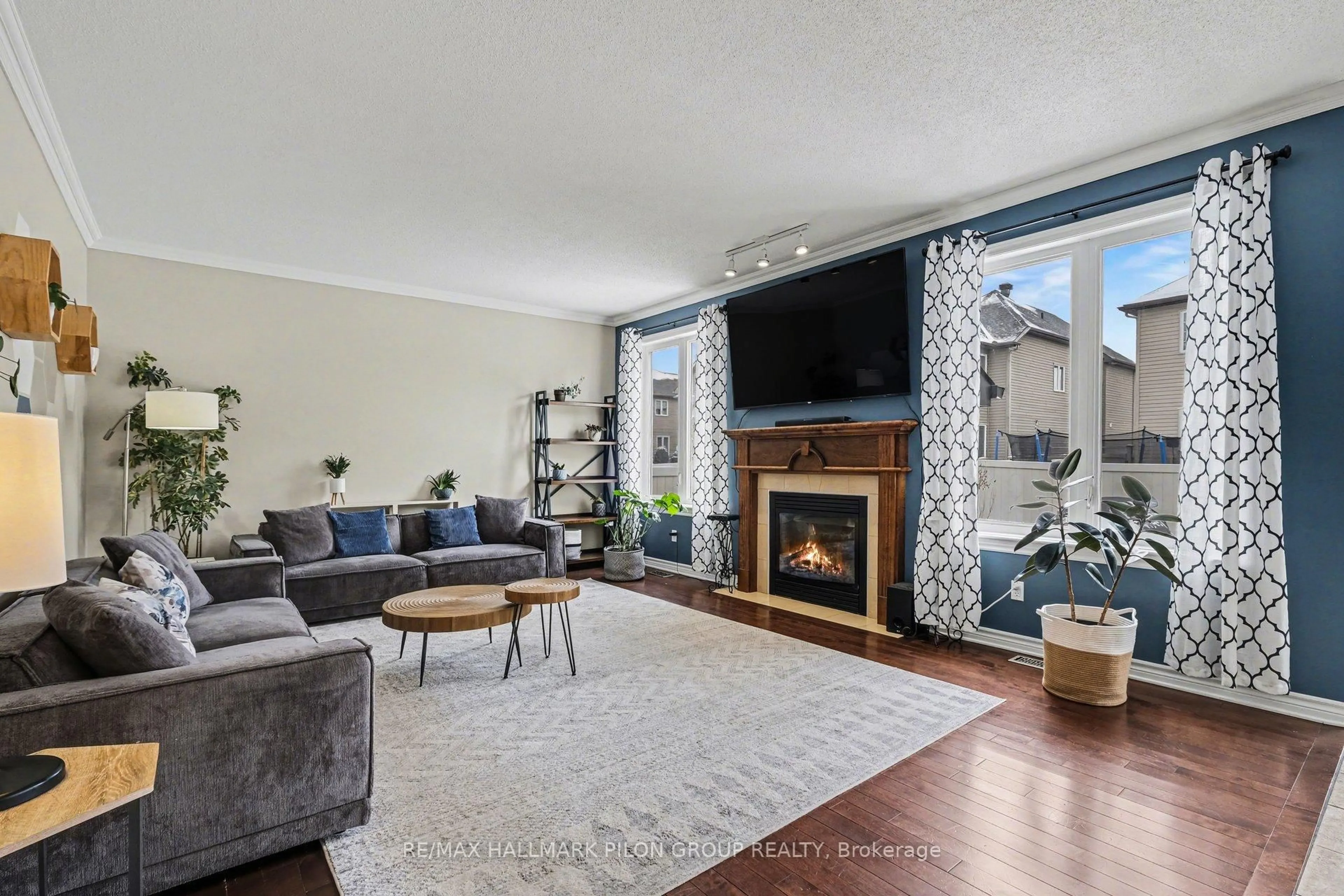 Living room with furniture, unknown for 1878 Montmere Ave, Ottawa Ontario K4A 0L7