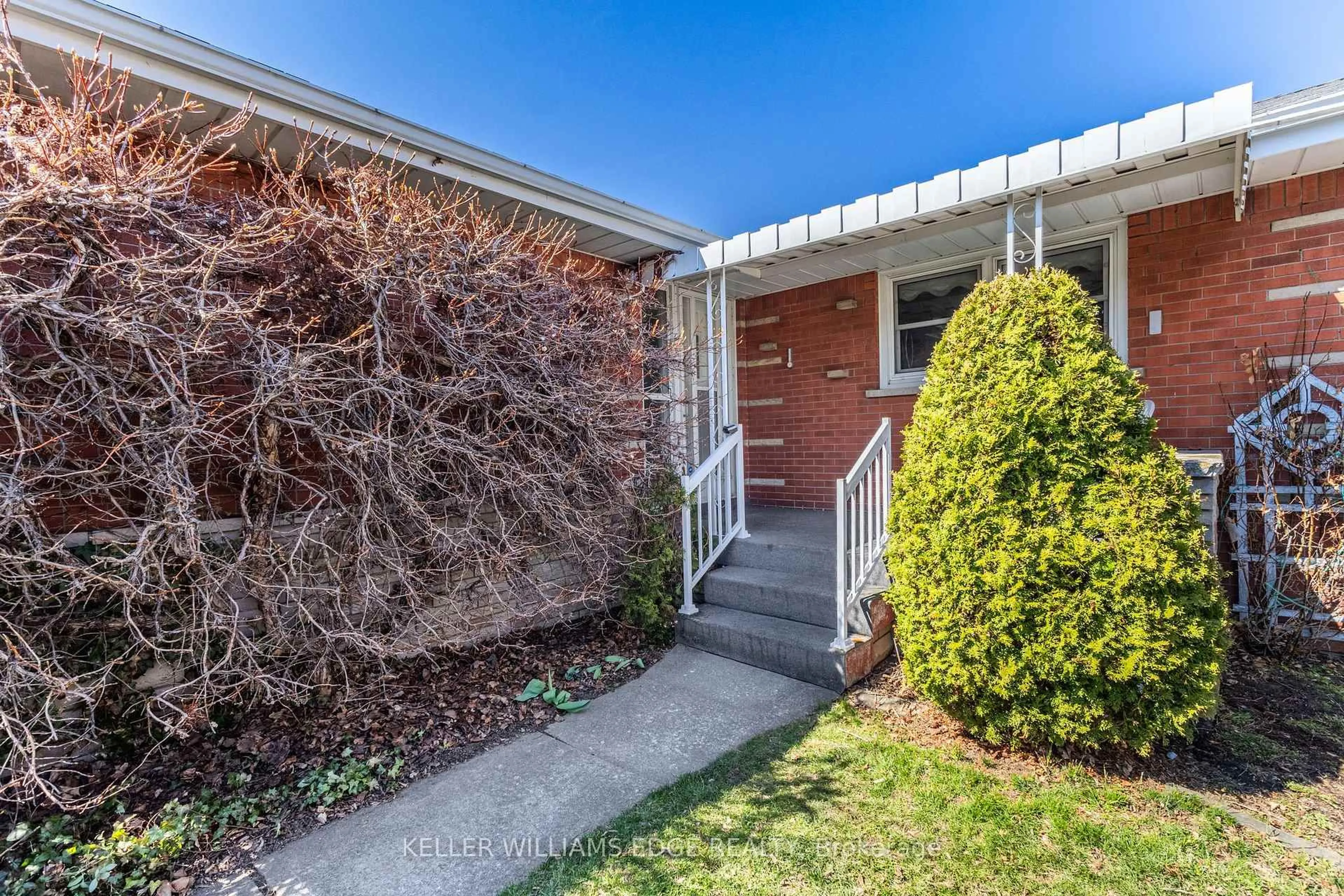 Unknown for 14 Pleasant Ave, Hamilton Ontario L8G 2L2