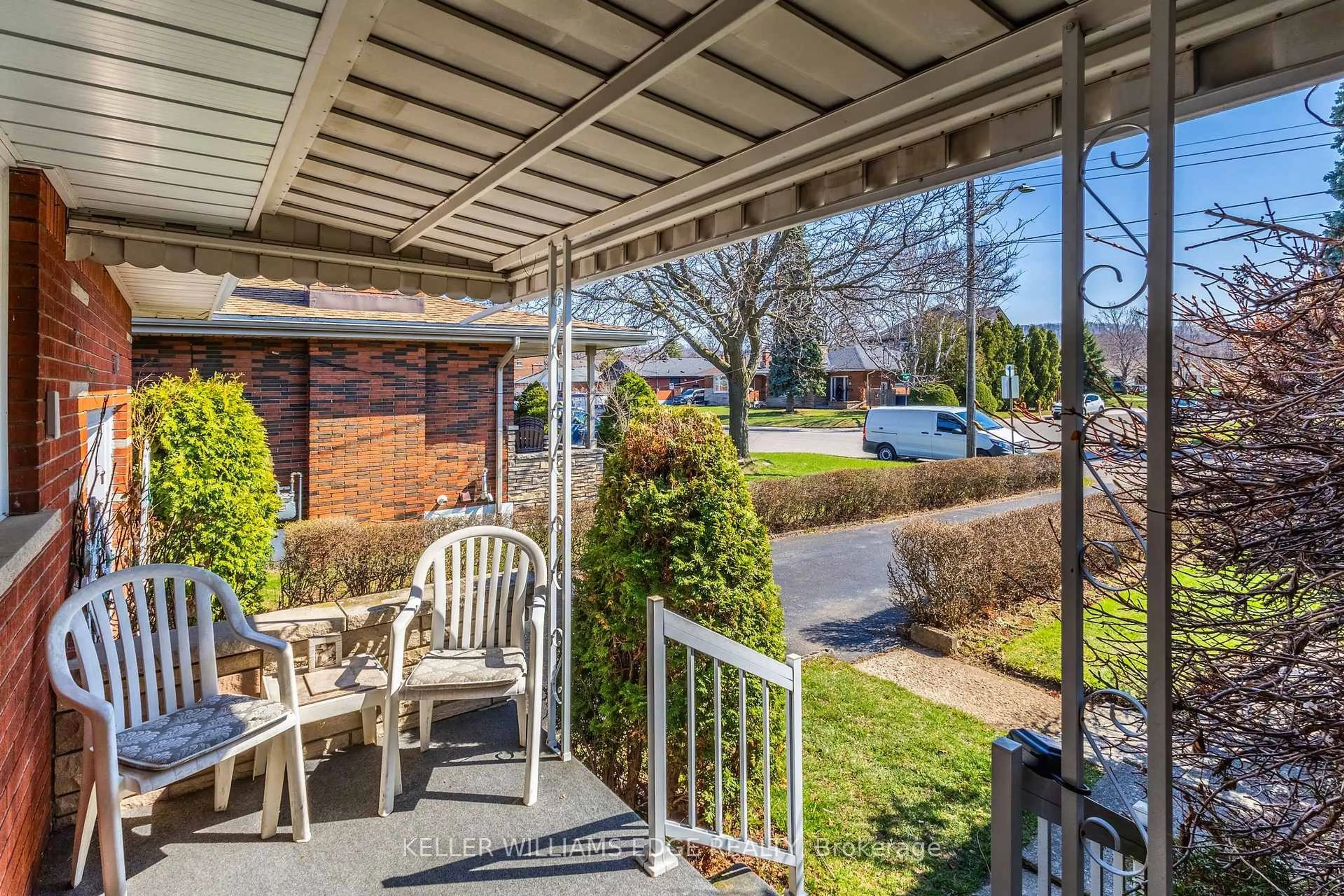 Patio, street for 14 Pleasant Ave, Hamilton Ontario L8G 2L2