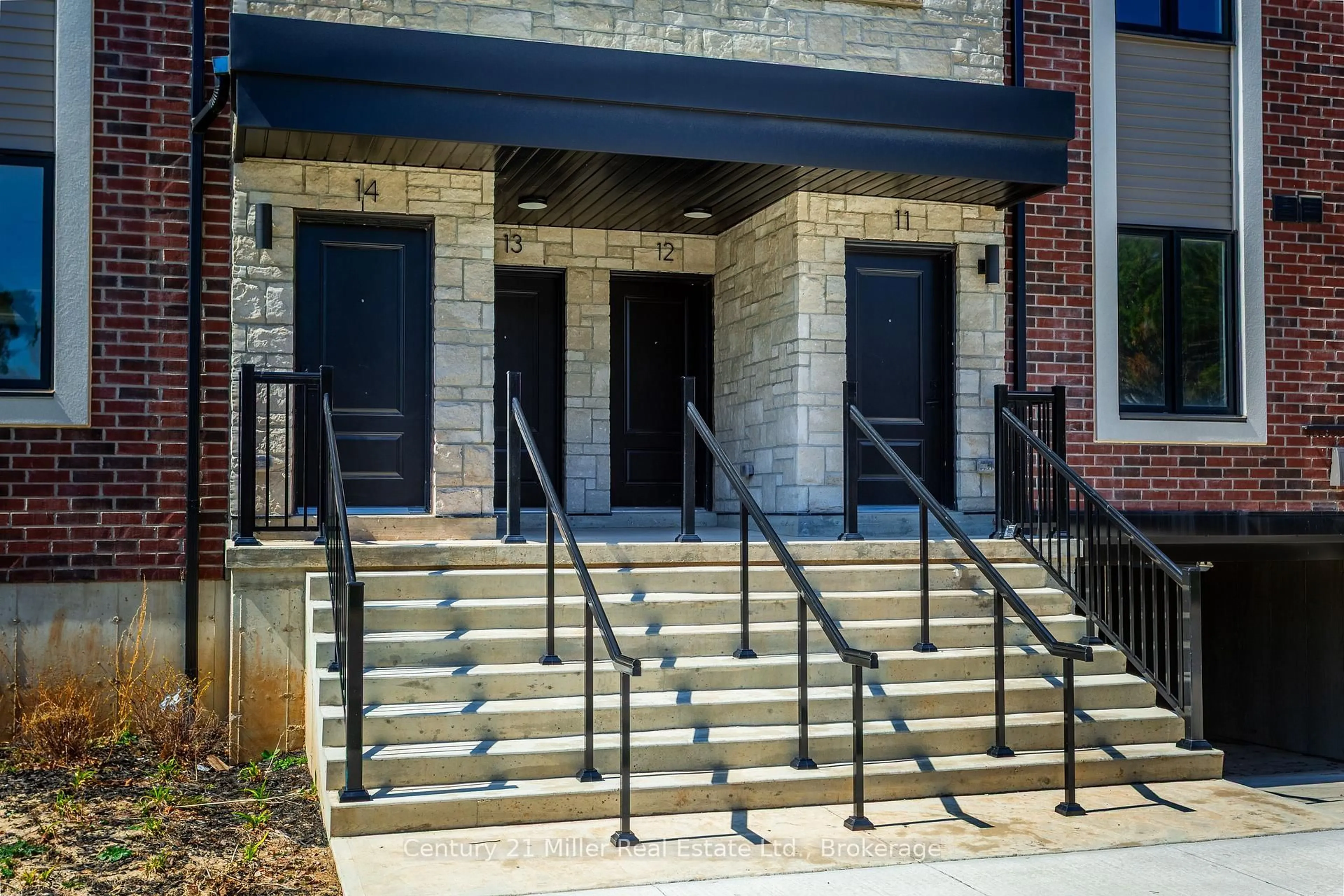 Unknown for 2 Slessor Blvd #12, Grimsby Ontario L3M 5J4