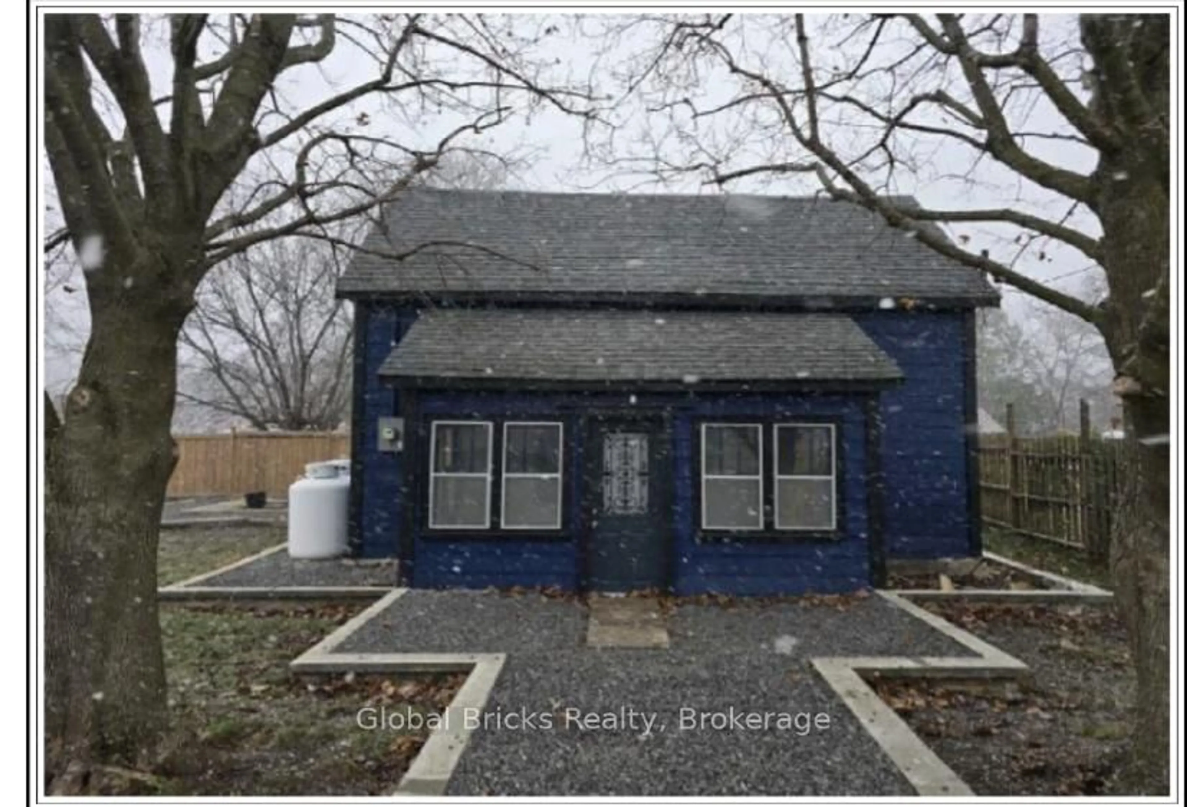 A pic from outside/outdoor area/front of a property/back of a property/a pic from drone, building for 53 Lane Cres, Belleville Ontario K8N 4Z4