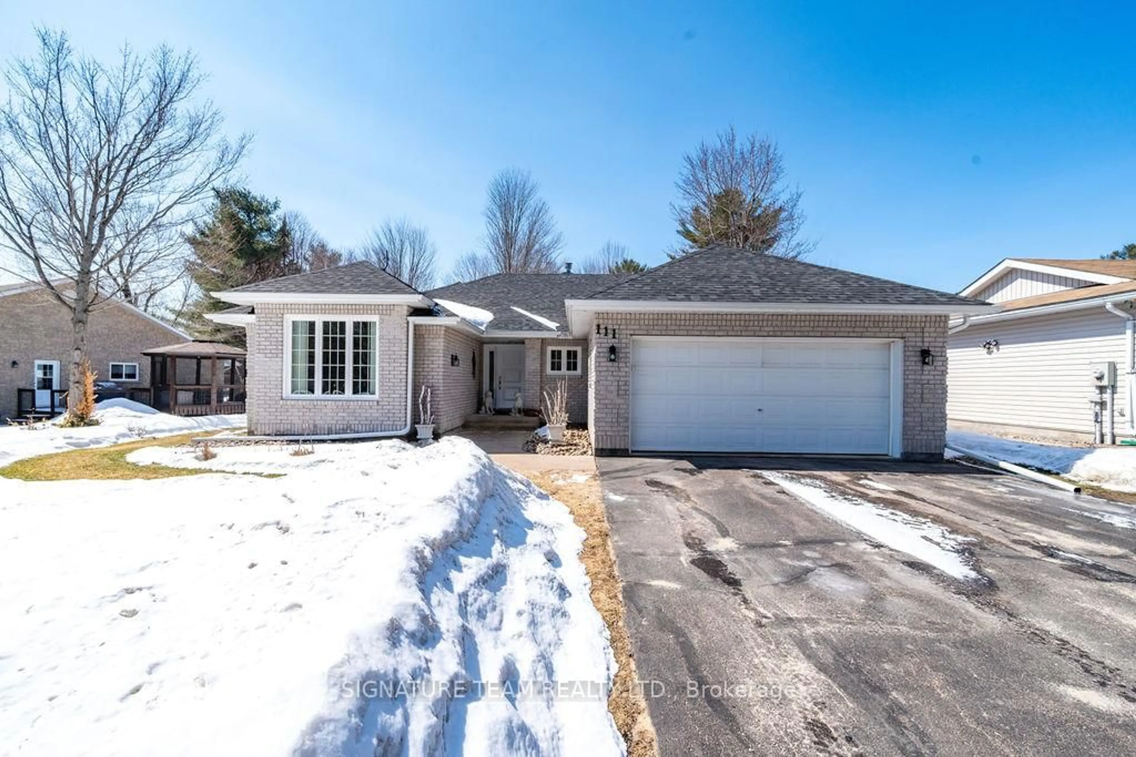 Unknown for 111 Thomas St, Deep River Ontario K0J 1P0