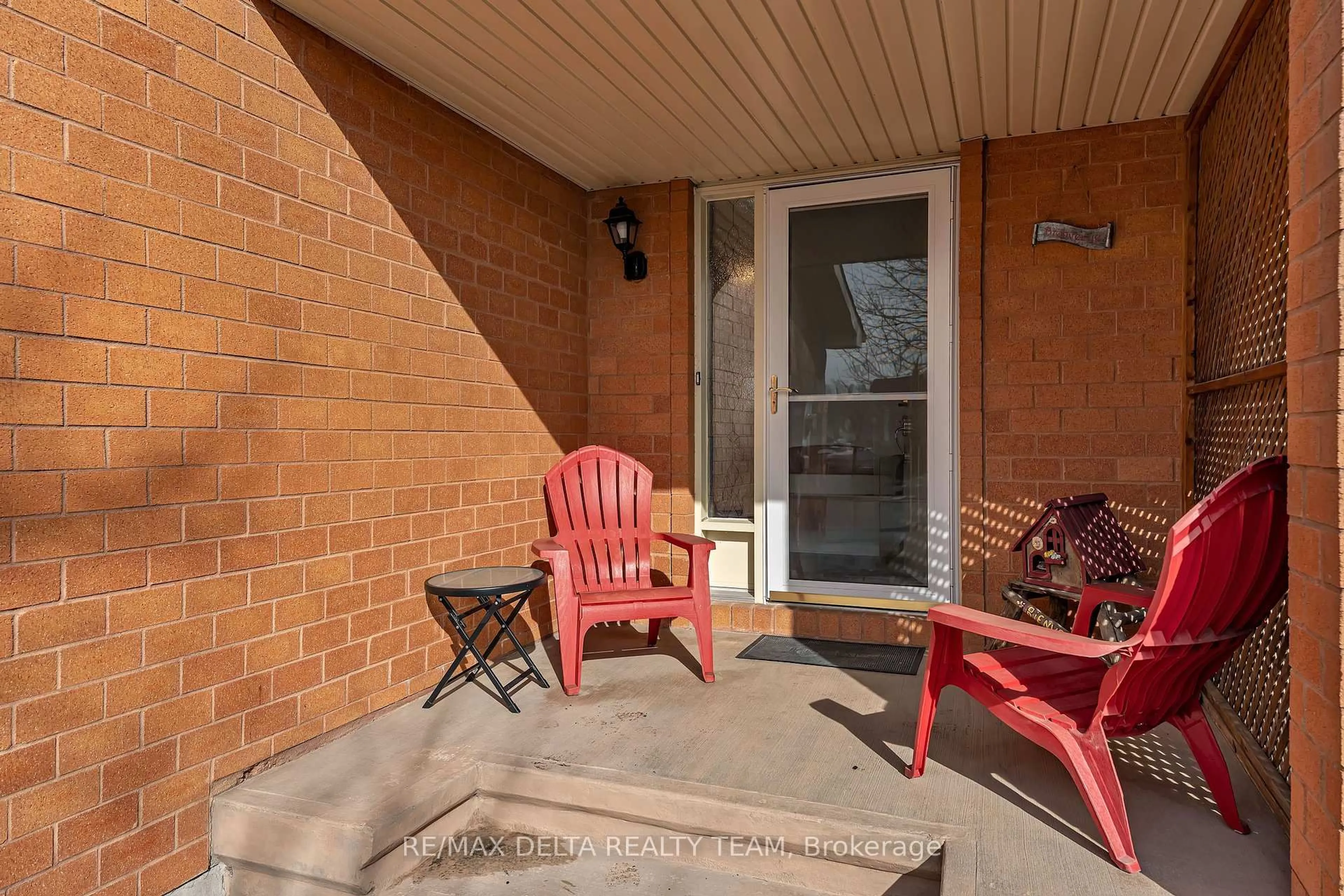 Patio, street for 2685 Sylvain St, Clarence-Rockland Ontario K4K 1V3