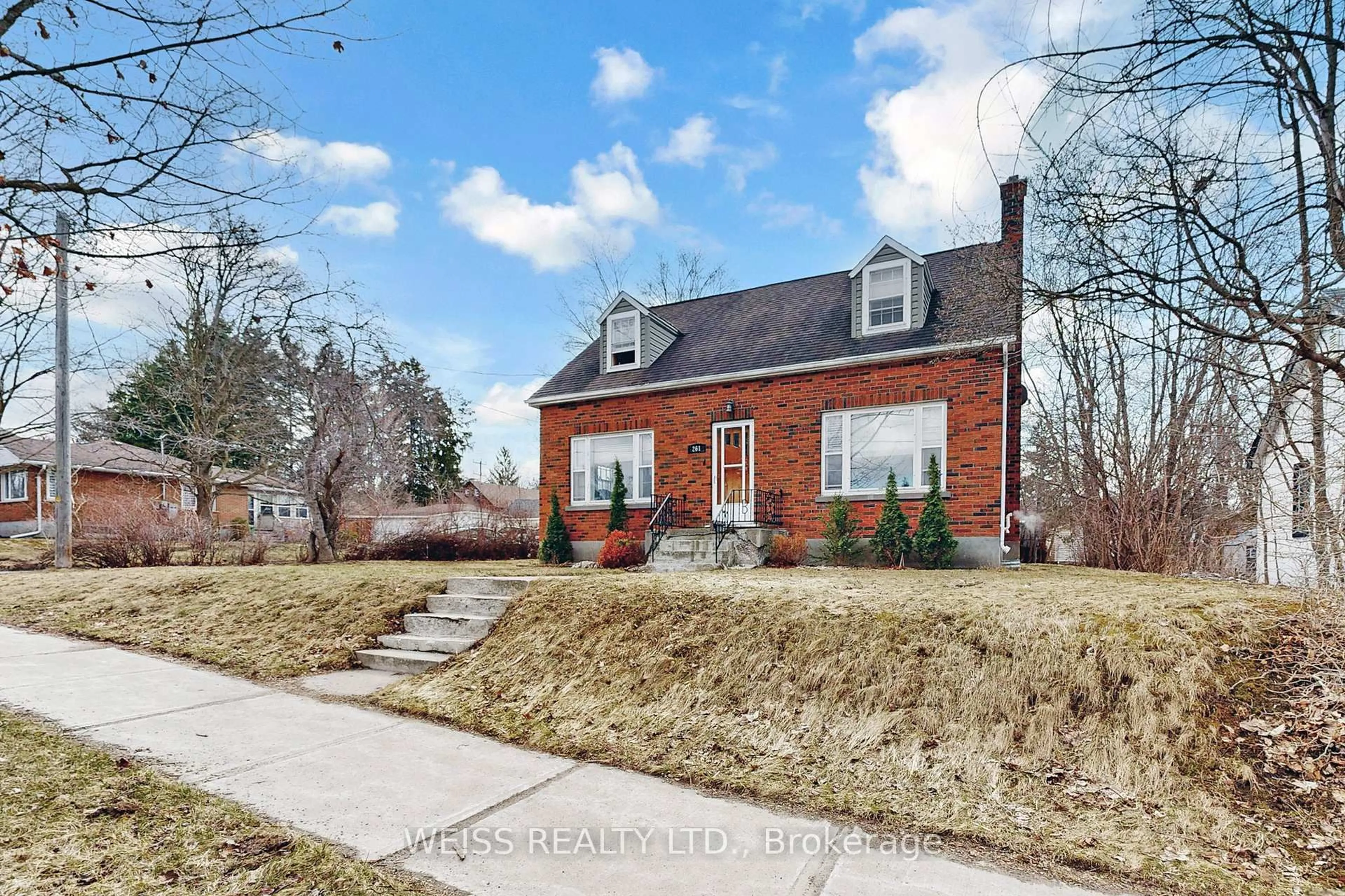 Home with brick exterior material, street for 261 Wolsely St, Peterborough Ontario K9H 4Z8