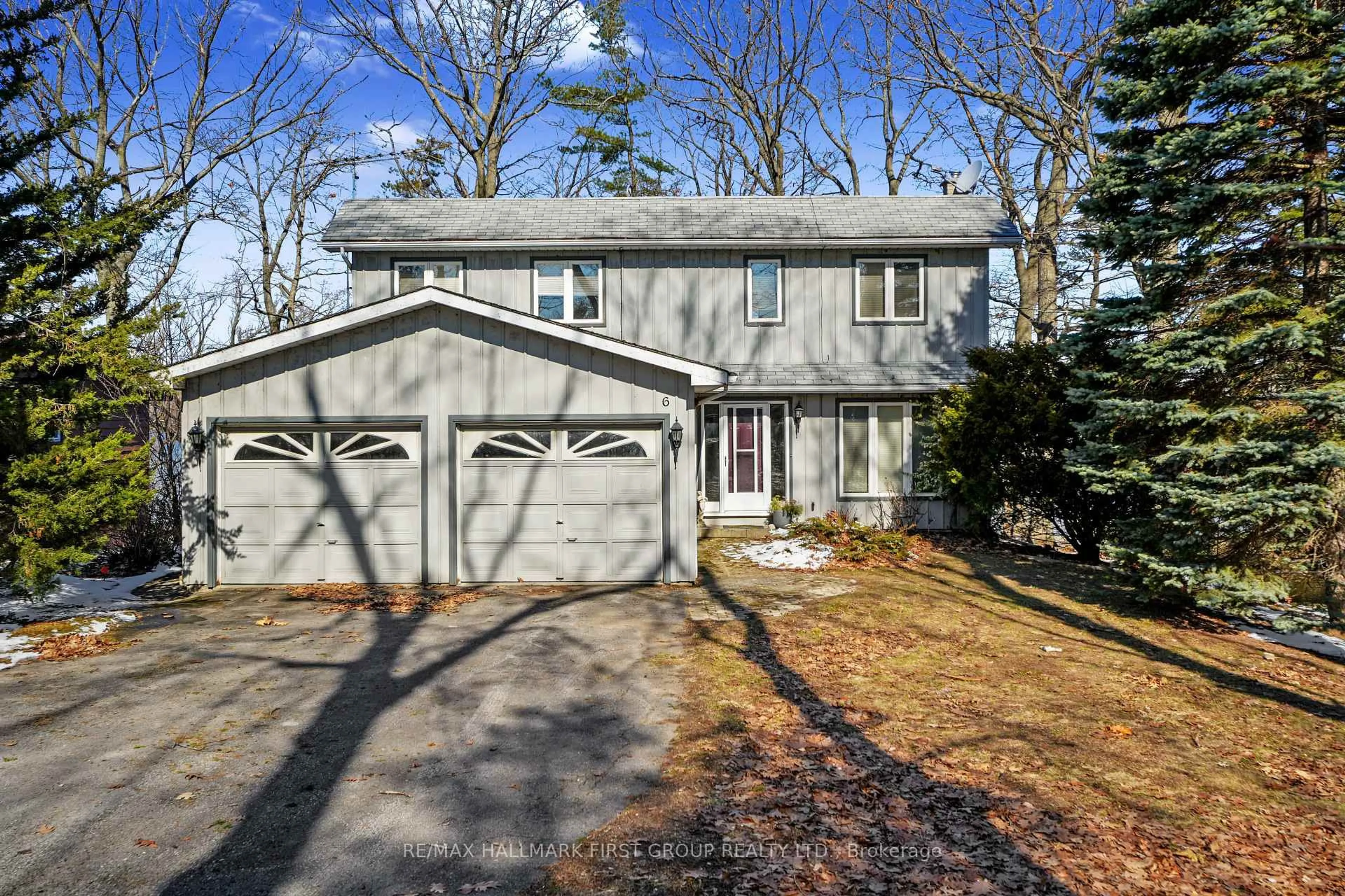 Home with vinyl exterior material, street for 5374 Close Point Rd #6, Hamilton Township Ontario K0K 2H0