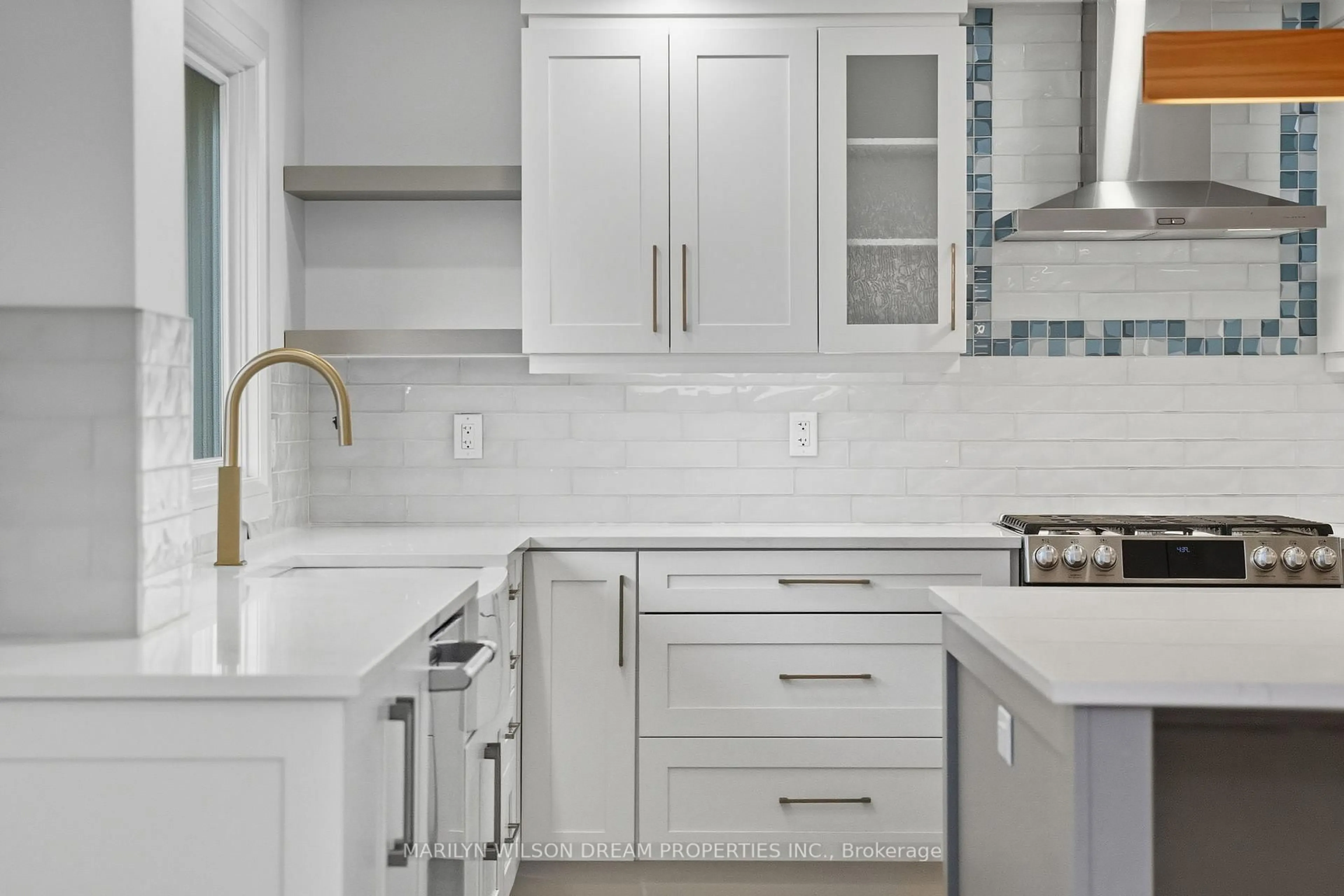 Contemporary kitchen, ceramic/tile floor for 33 Commanche Dr, Ottawa Ontario K2E 6E8