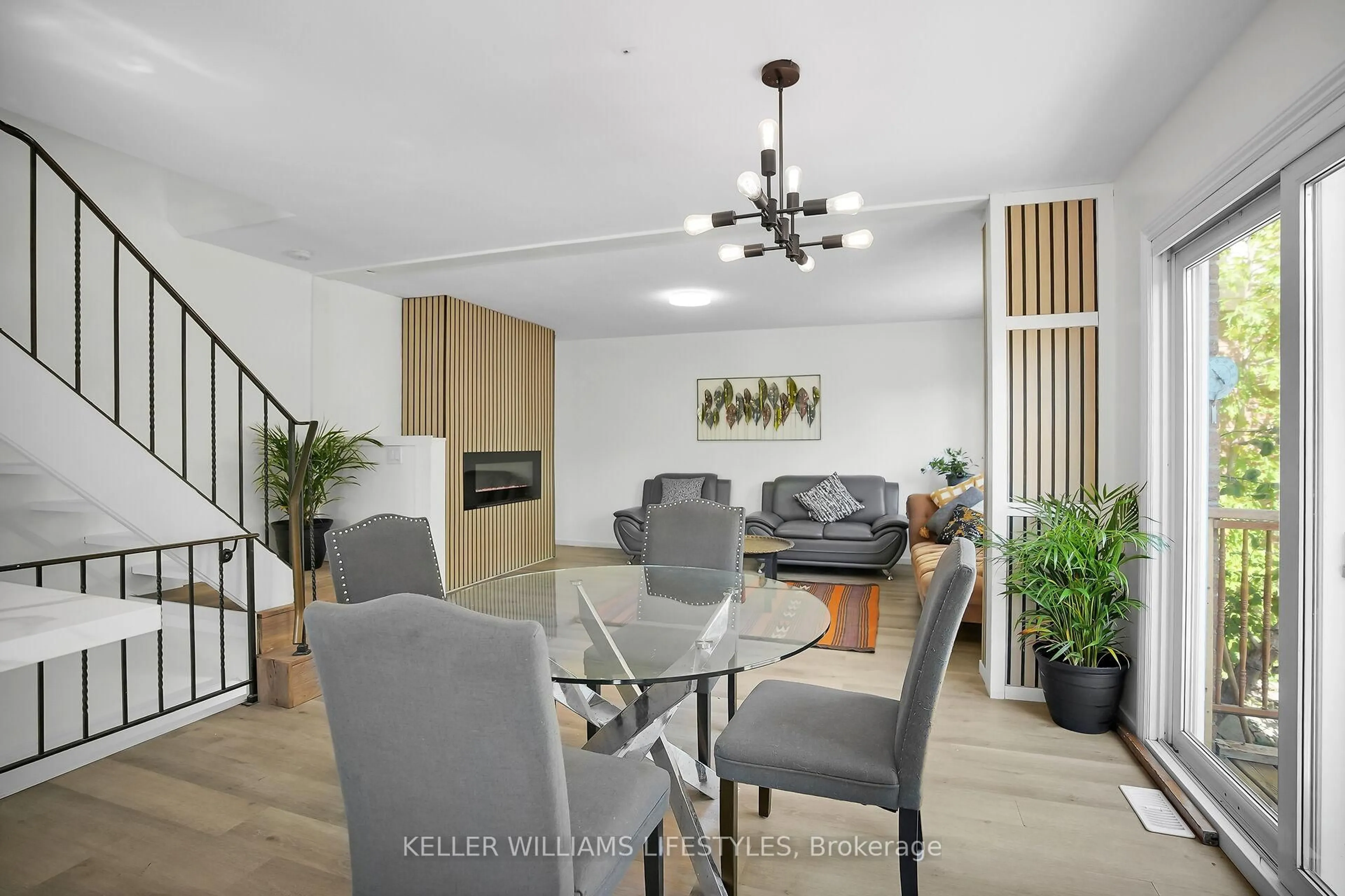 Dining room, unknown for 230 Clarke Rd #4, London East Ontario N5W 5P5