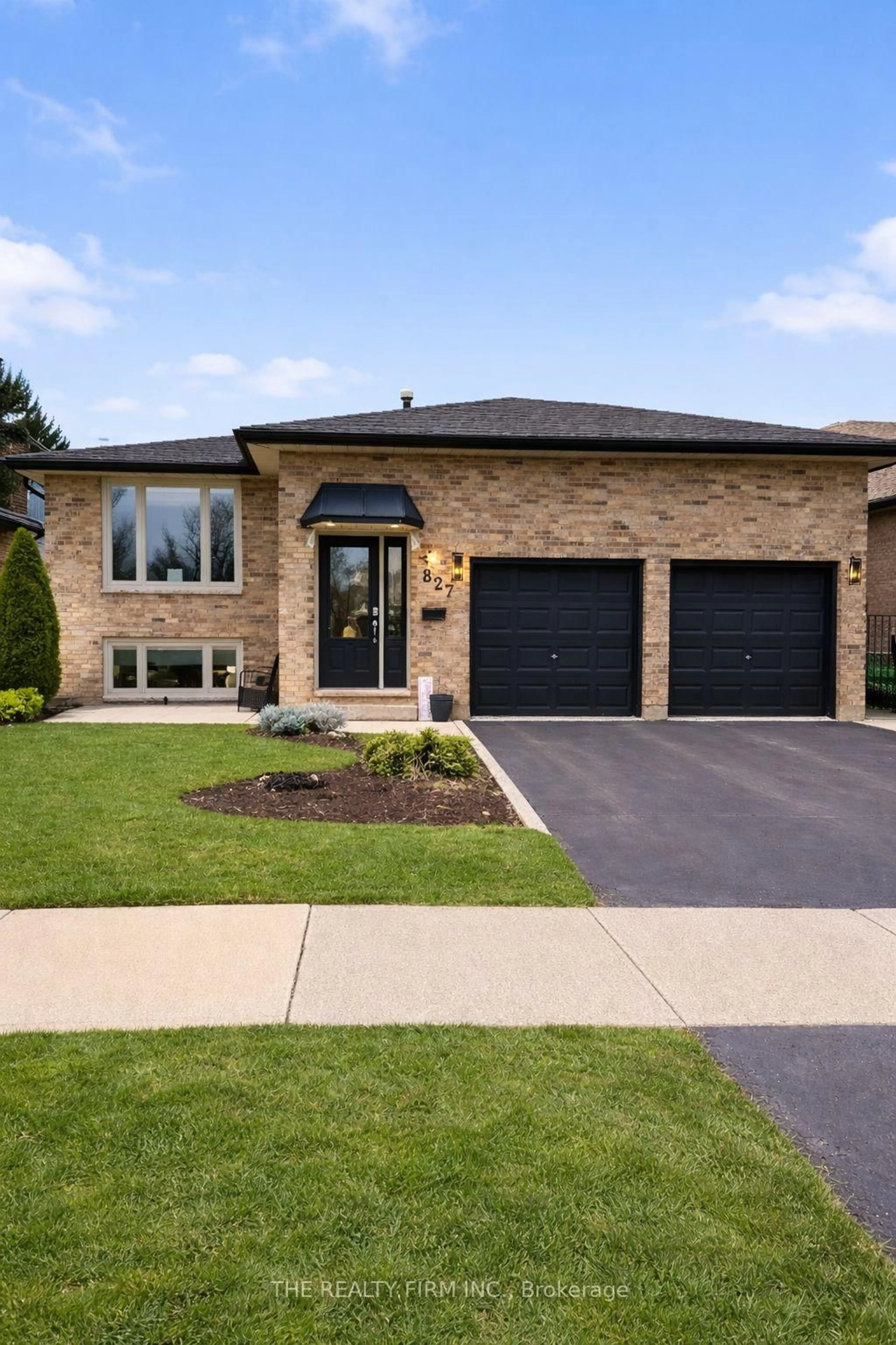 Home with brick exterior material, street for 827 Classic Dr, London East Ontario N5W 5T4