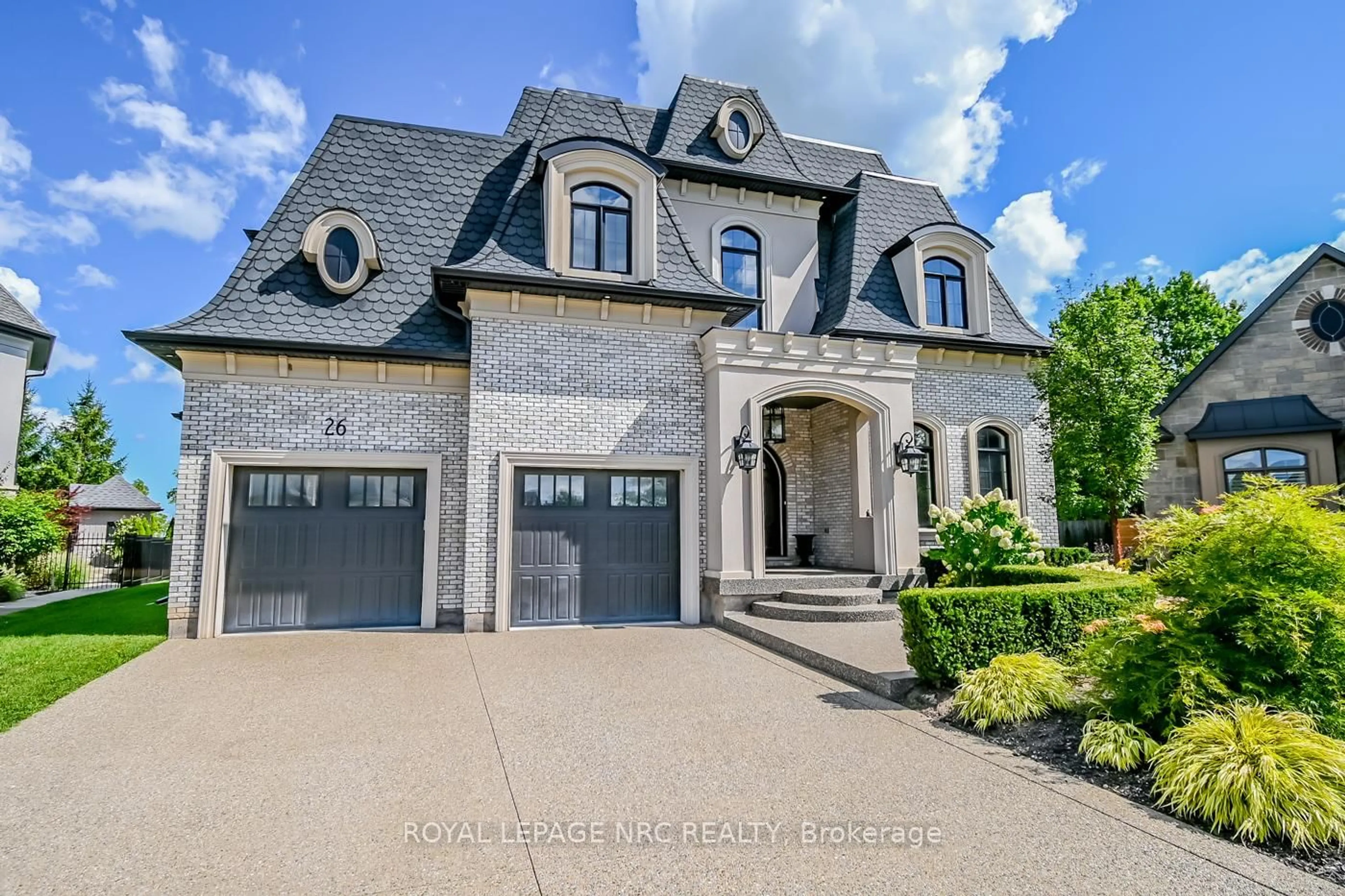 Home with brick exterior material, street for 26 Sandalwood Cres, Niagara-on-the-Lake Ontario L0S 1P0