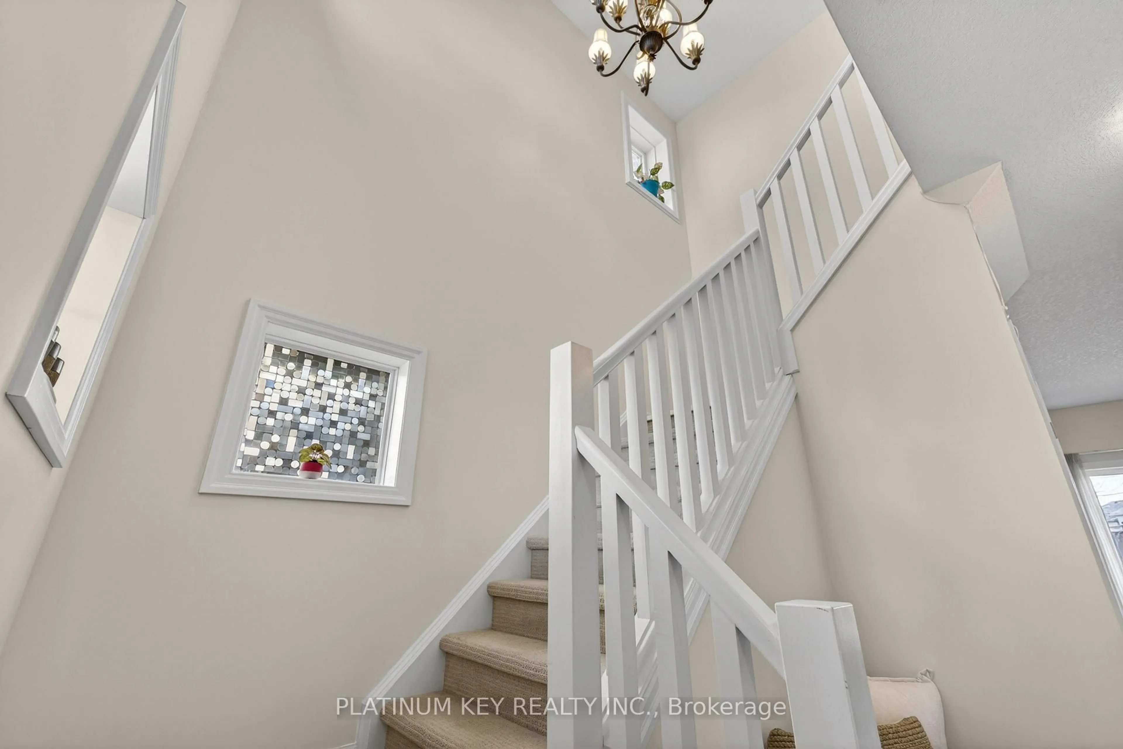 Stairs for 2682 Tokala Tr, London North Ontario N6G 5B4