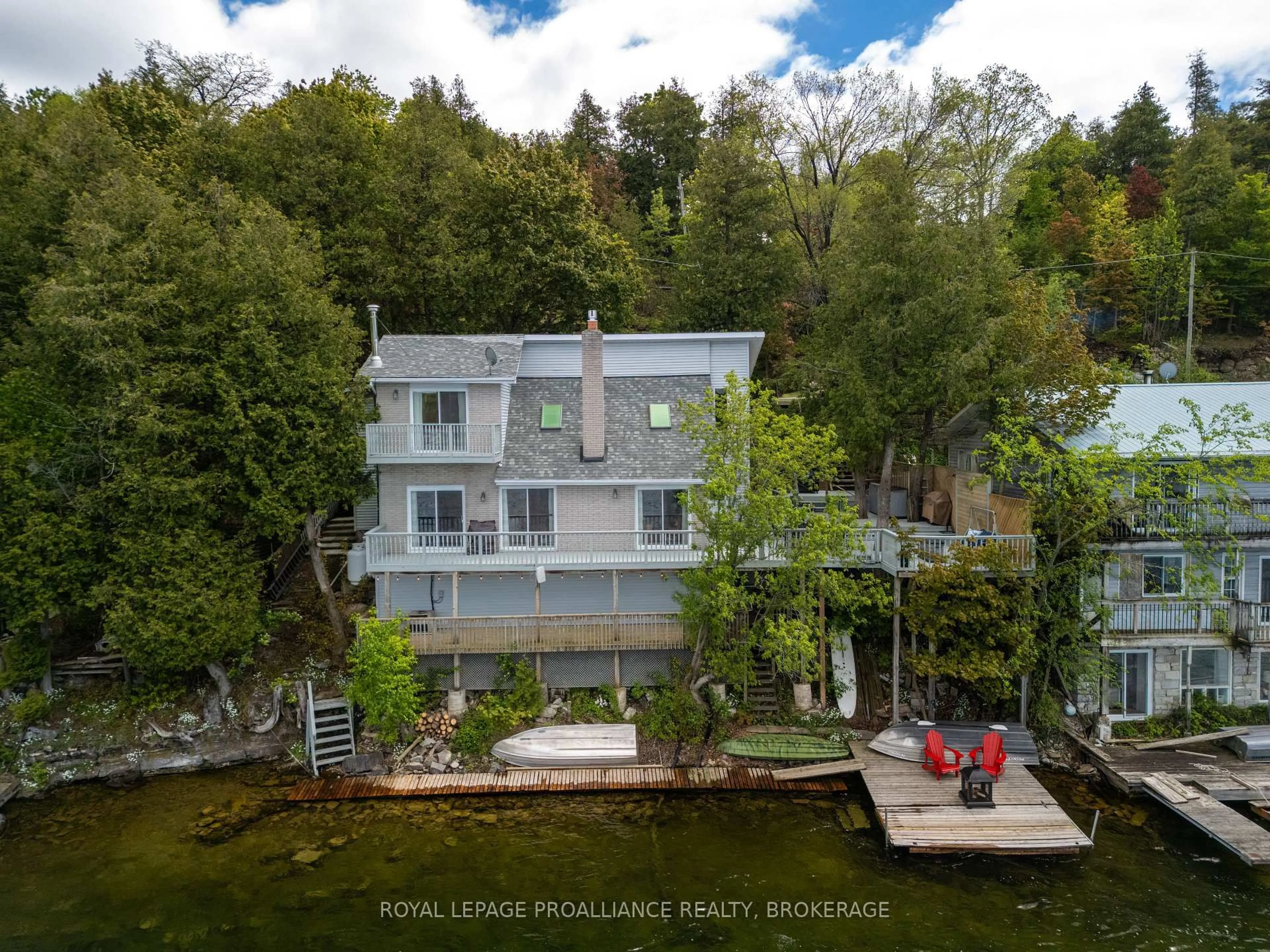A pic from outside/outdoor area/front of a property/back of a property/a pic from drone, unknown for 1020 Lark Lane, Inverary Ontario K0H 1X0