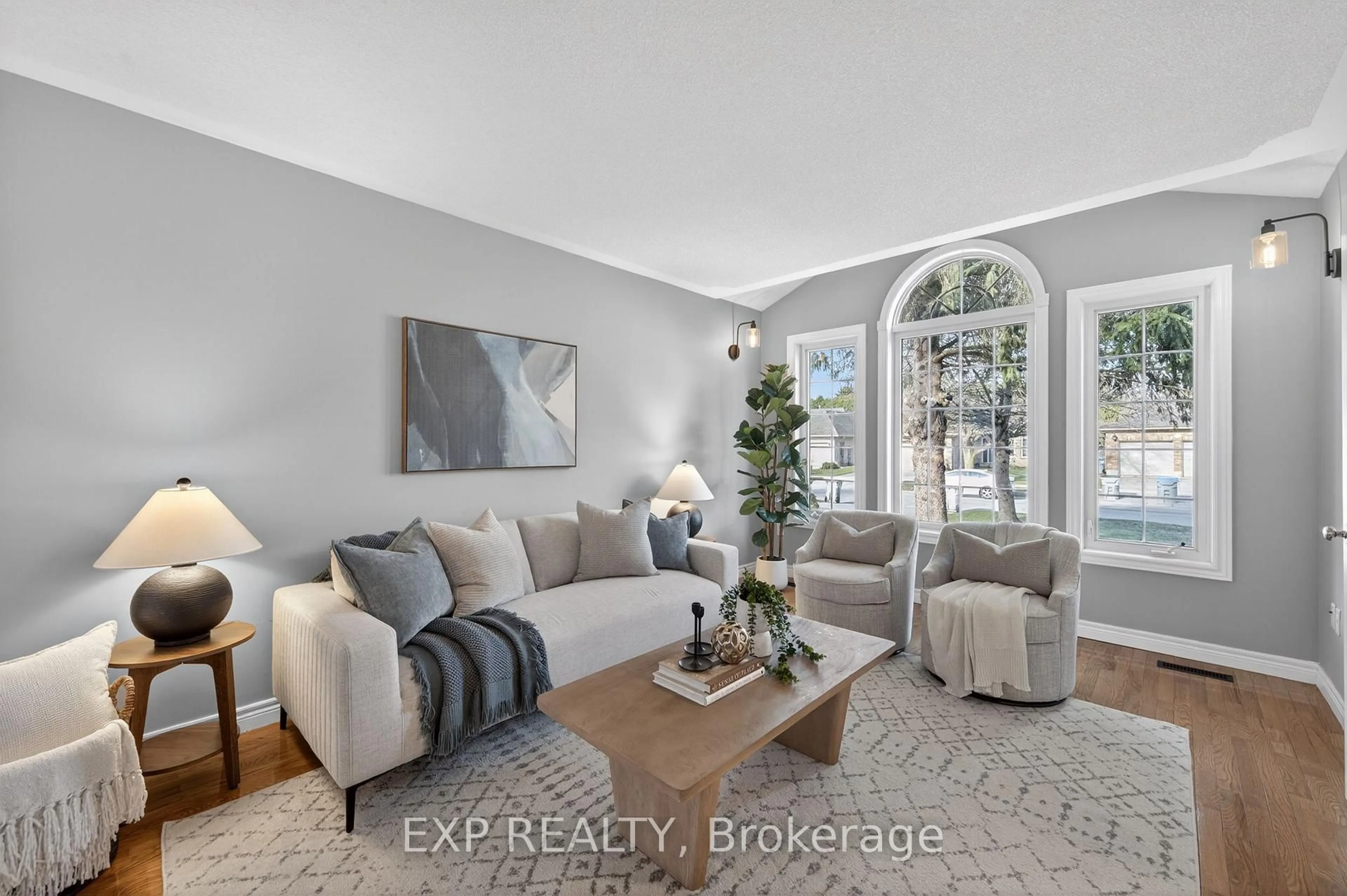 Living room with furniture, unknown for 395 Riverview Dr, Strathroy-Caradoc Ontario N7G 4A8