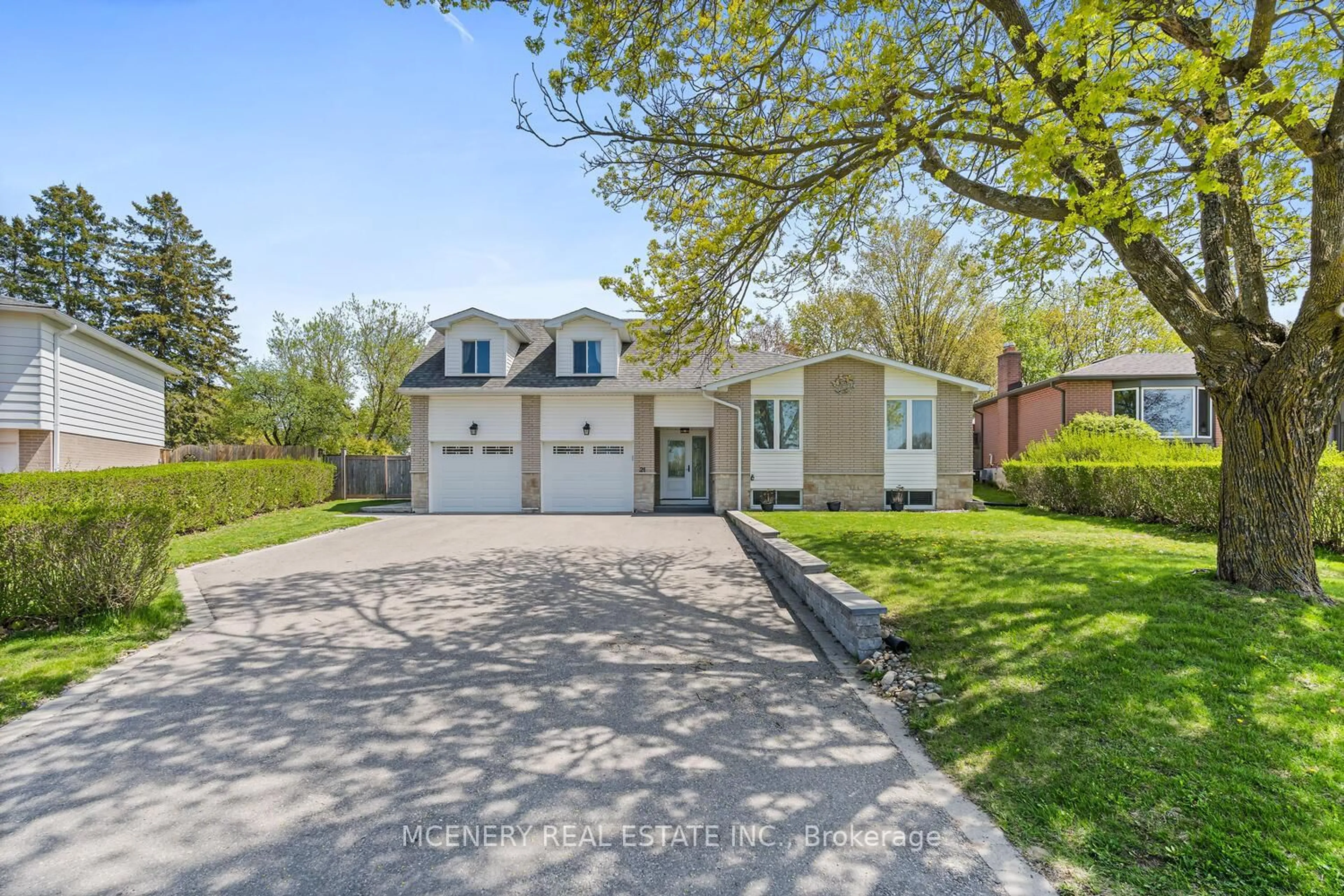 Home with brick exterior material, street for 21 ERINDALE Dr, Erin Ontario N0B 1T0