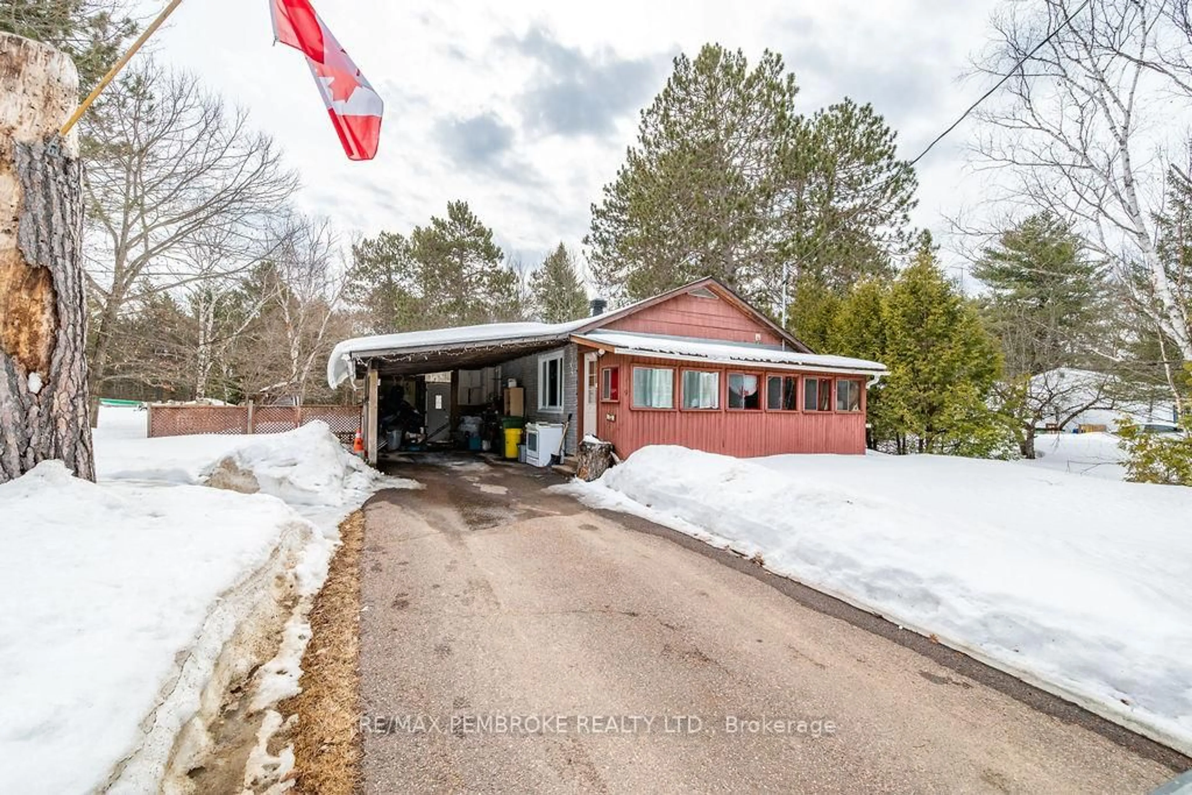 Unknown for 299 Black Bay Rd, Petawawa Ontario K8H 2W8