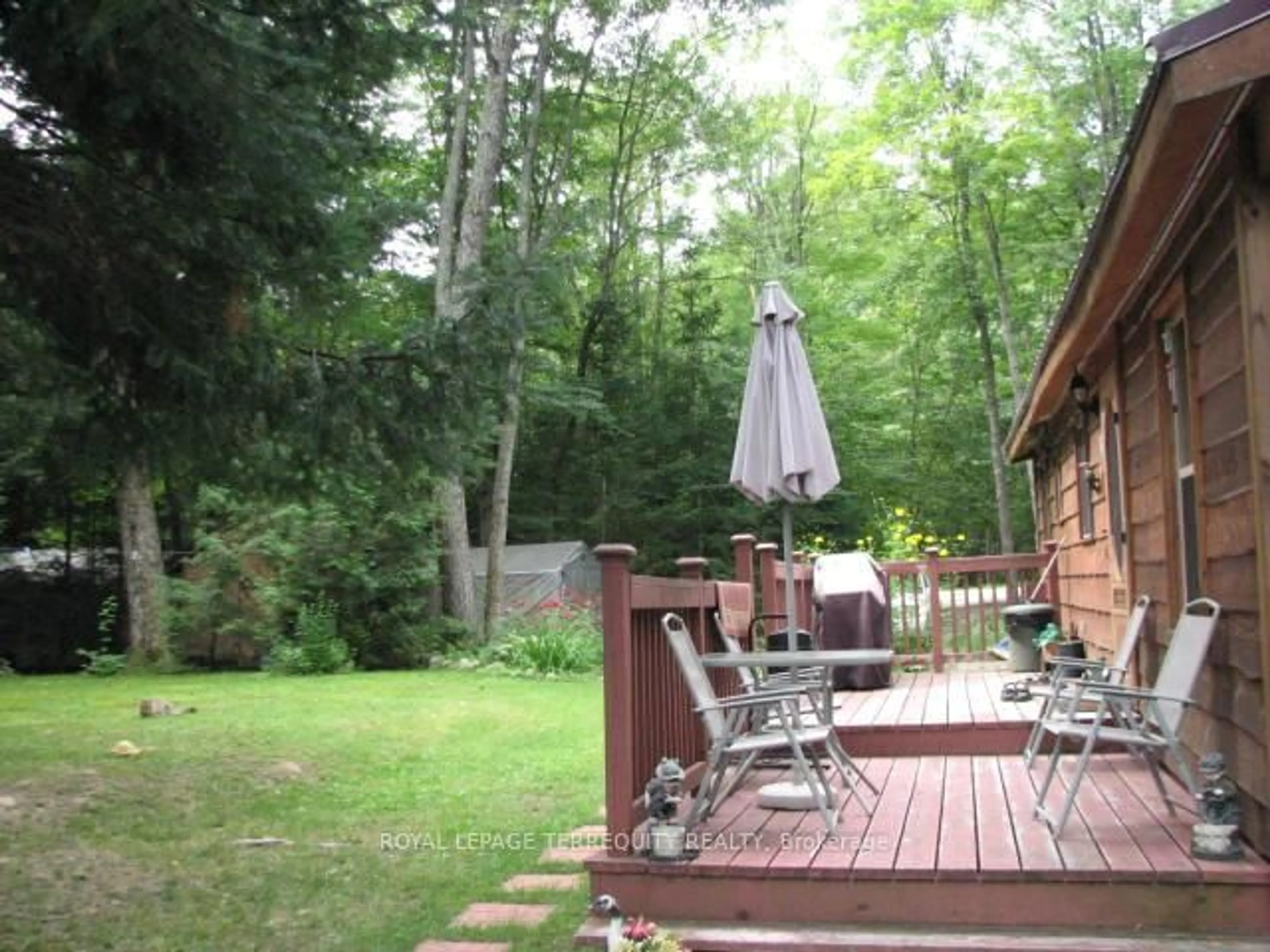Patio, forest/trees view for 1143 Sherwood Forest Rd, Bracebridge Ontario P1L 1X3