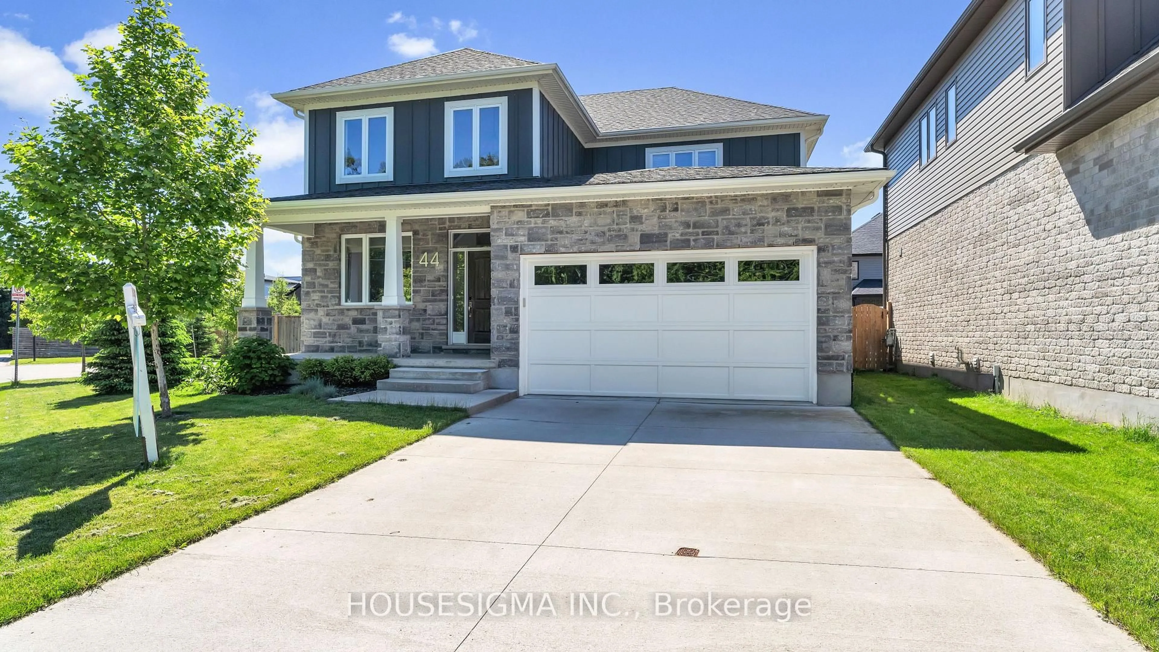 Home with brick exterior material, street for 41 Earlscourt Terr #44, Middlesex Centre Ontario N0L 1R0