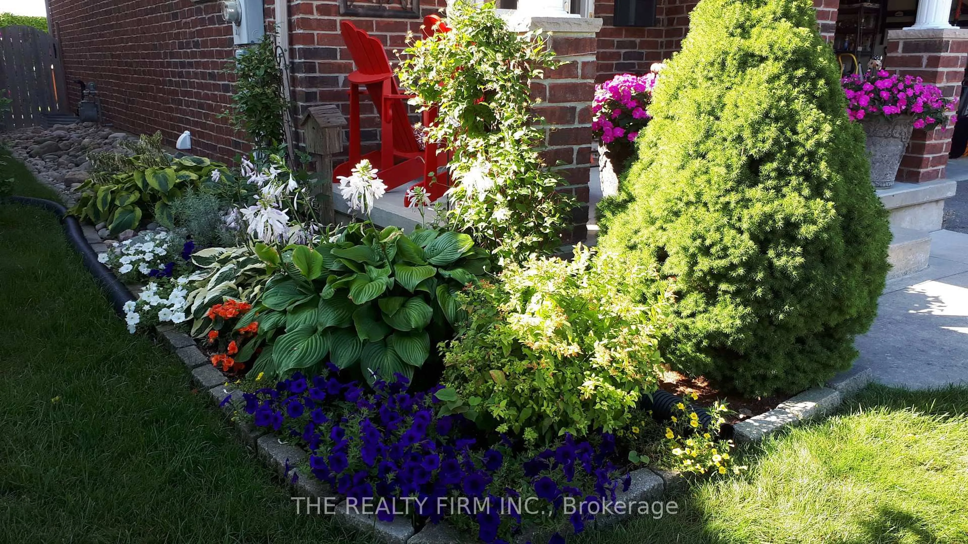 Unknown for 277 McMahen St, London East Ontario N5Y 0A2