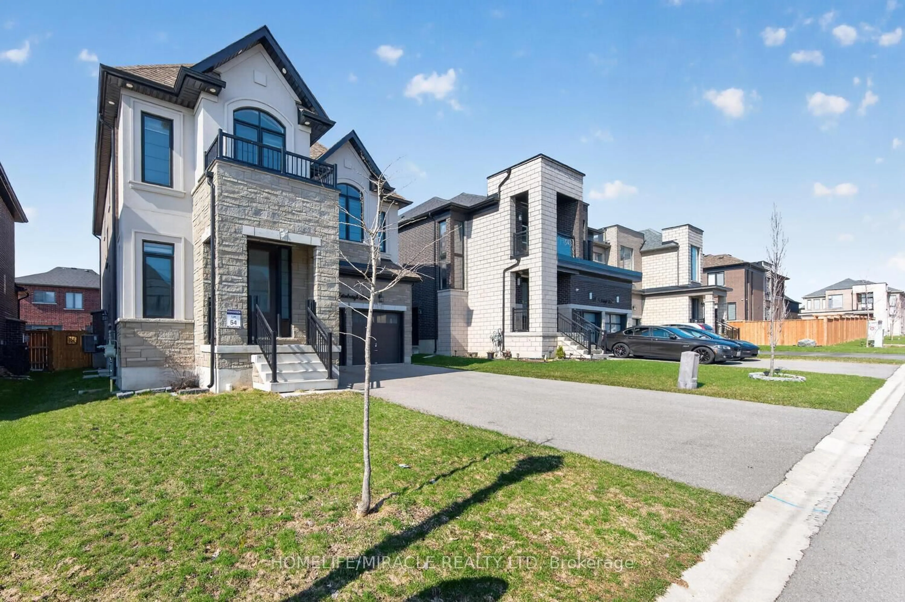 Home with brick exterior material, street for 1032 Edinburgh Dr, Woodstock Ontario N4T 0M5