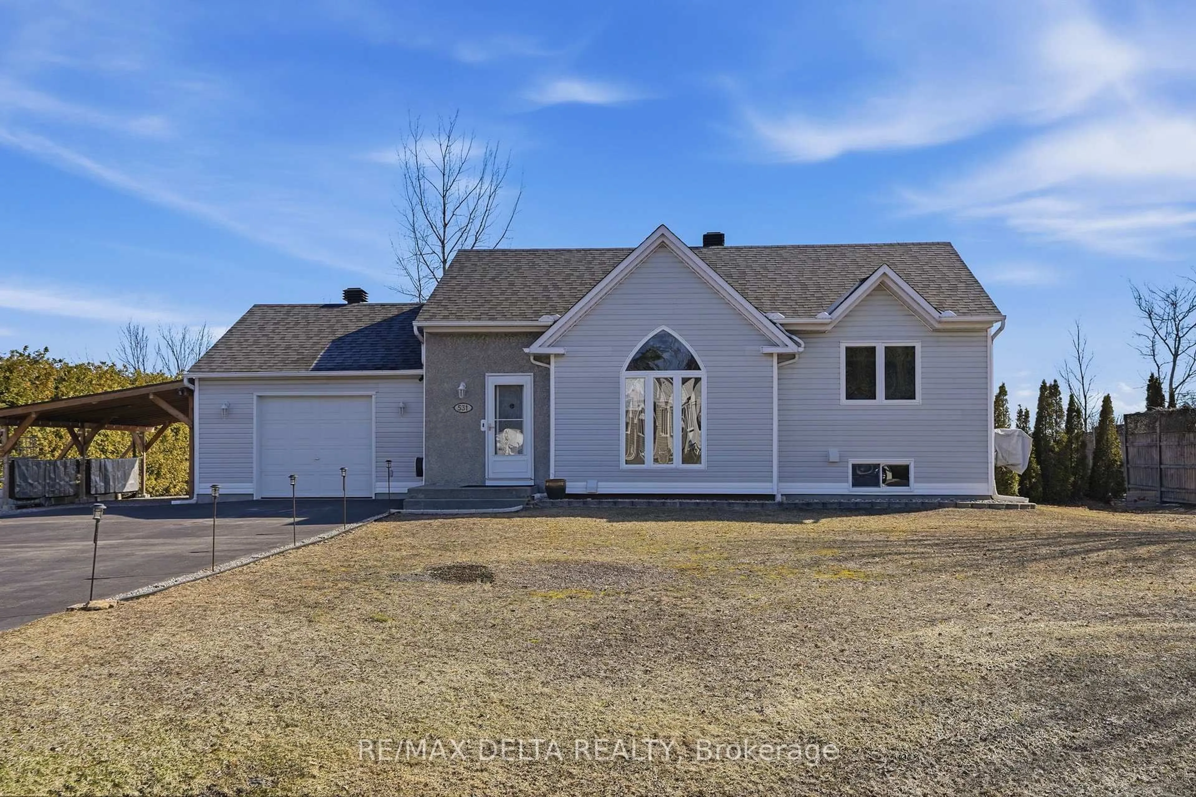 Home with vinyl exterior material, street for 531 Devista Blvd, Alfred and Plantagenet Ontario K0B 1A0