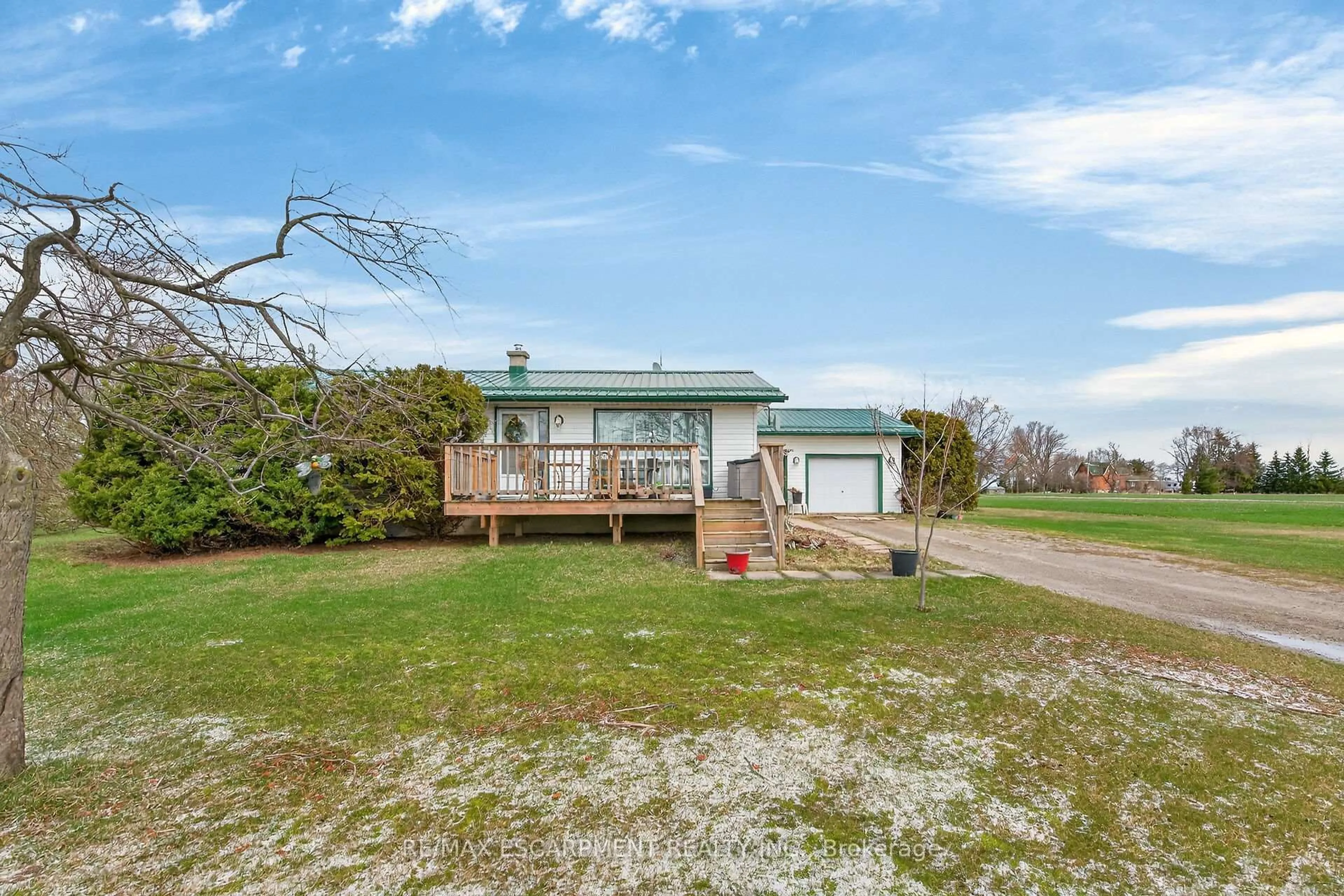 A pic from outside/outdoor area/front of a property/back of a property/a pic from drone, water/lake/river/ocean view for 1057 Concession 4 Rd, Haldimand Ontario N0A 1G0