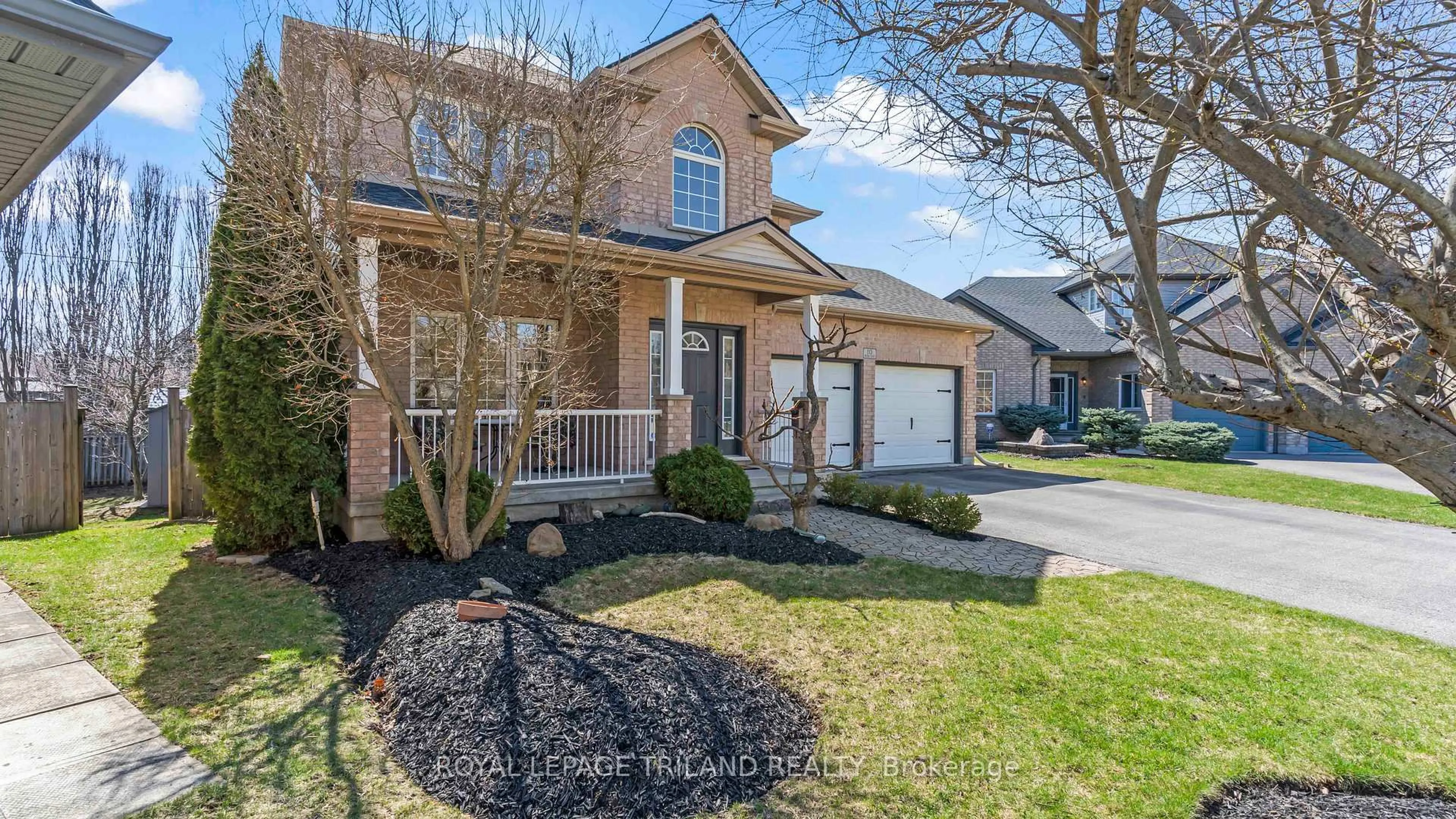 Home with brick exterior material, street for 10 PRESPA Crt, St. Thomas Ontario N5R 0A8