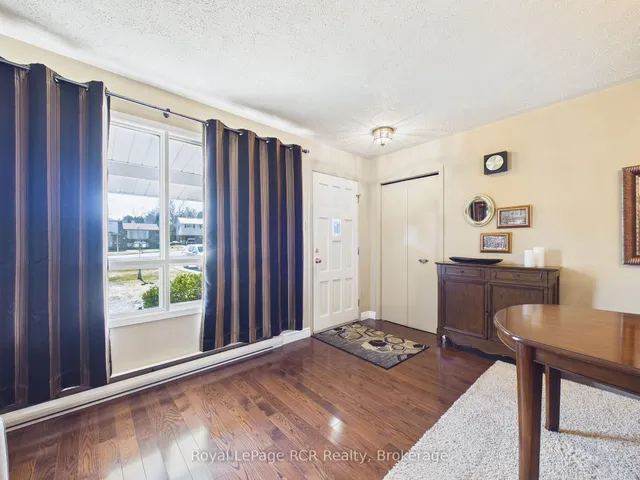 330 Glenn Rd, North Huron 4
