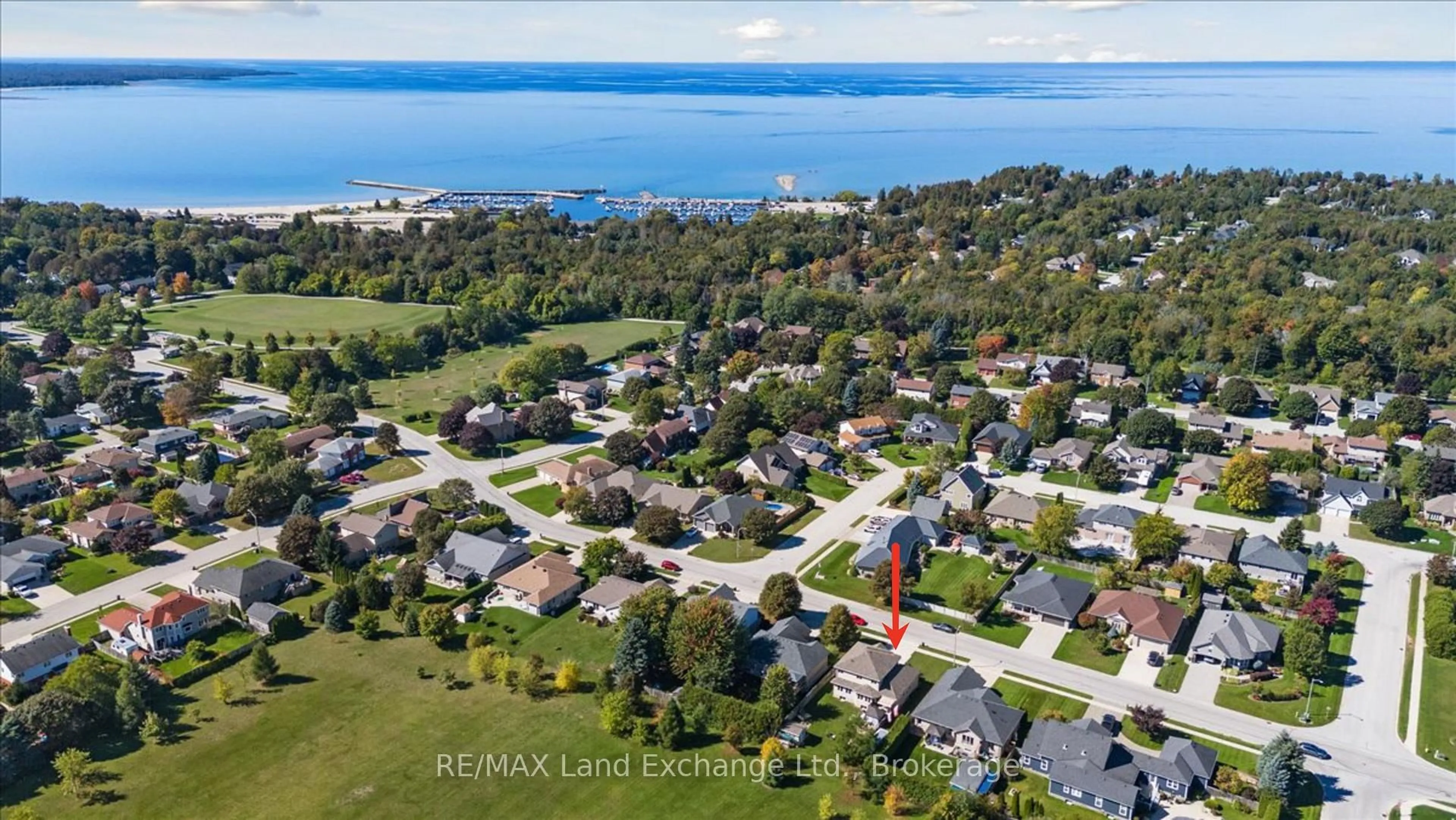 A pic from outside/outdoor area/front of a property/back of a property/a pic from drone, water/lake/river/ocean view for 903 Highland St, Saugeen Shores Ontario N0H 2C2