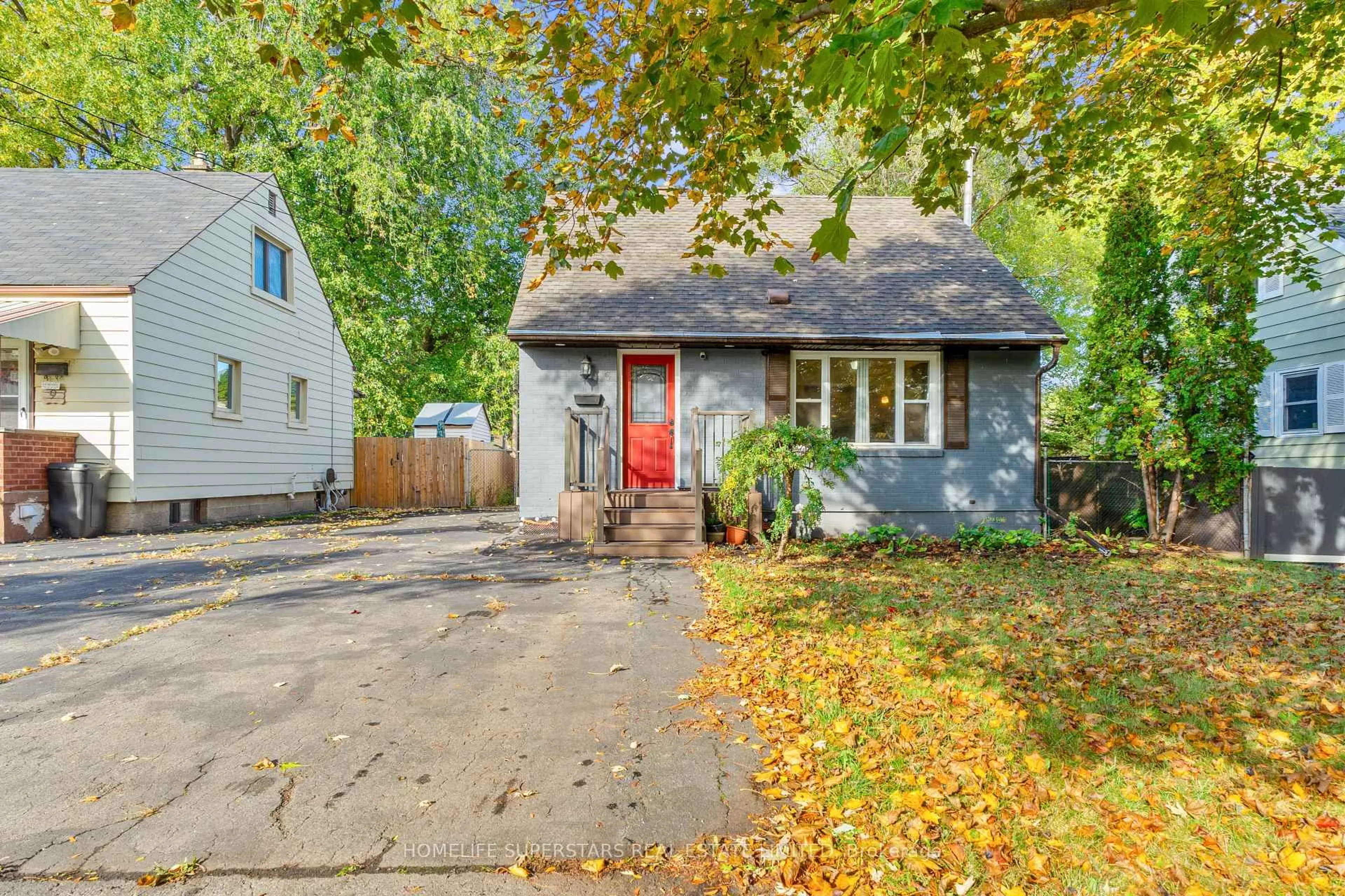 Unknown for 13 Lewis St, Hamilton Ontario L8H 6C3