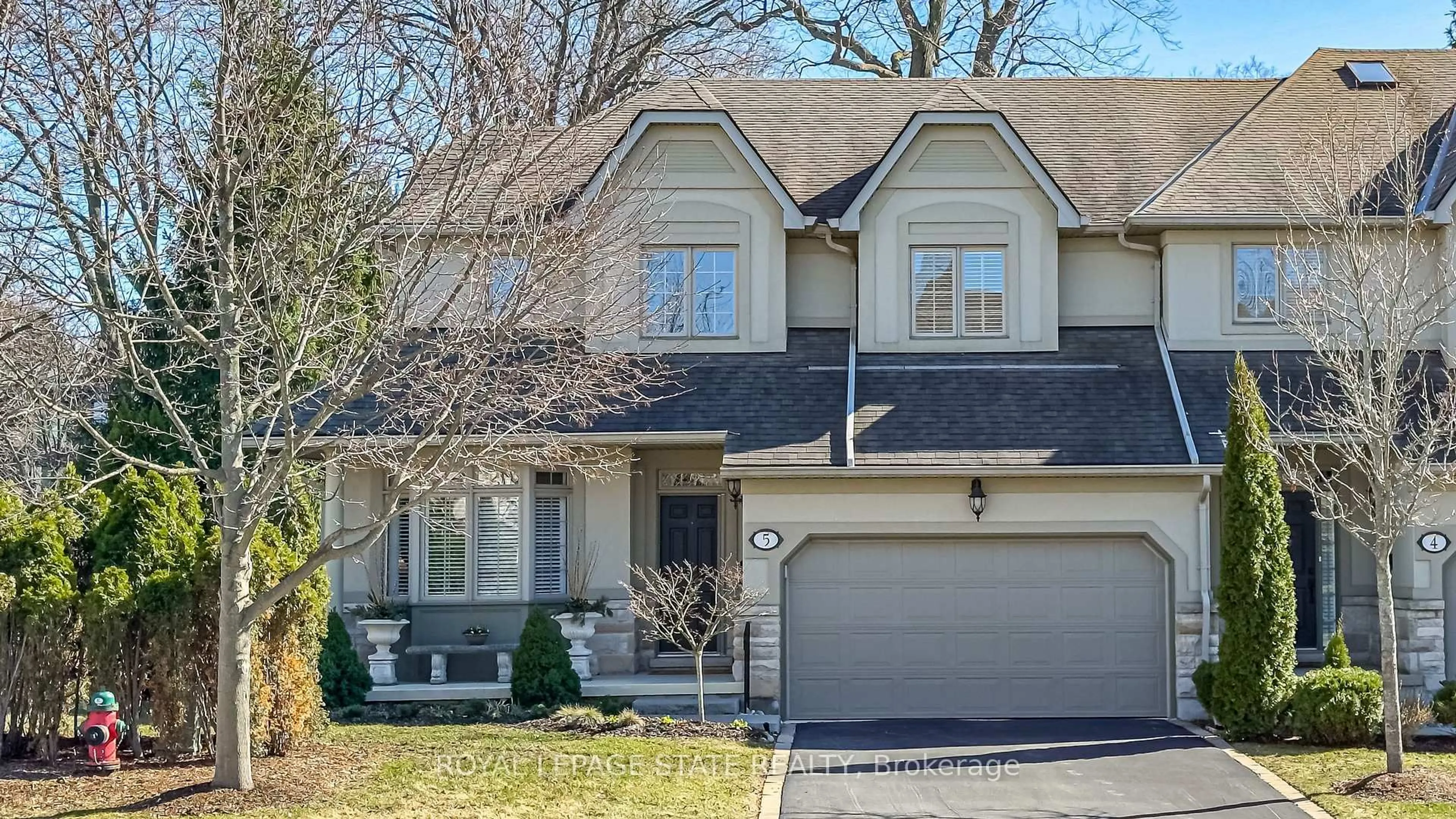 Home with brick exterior material, street for 71 Sulphur Springs Rd #5, Hamilton Ontario L9G 5C1