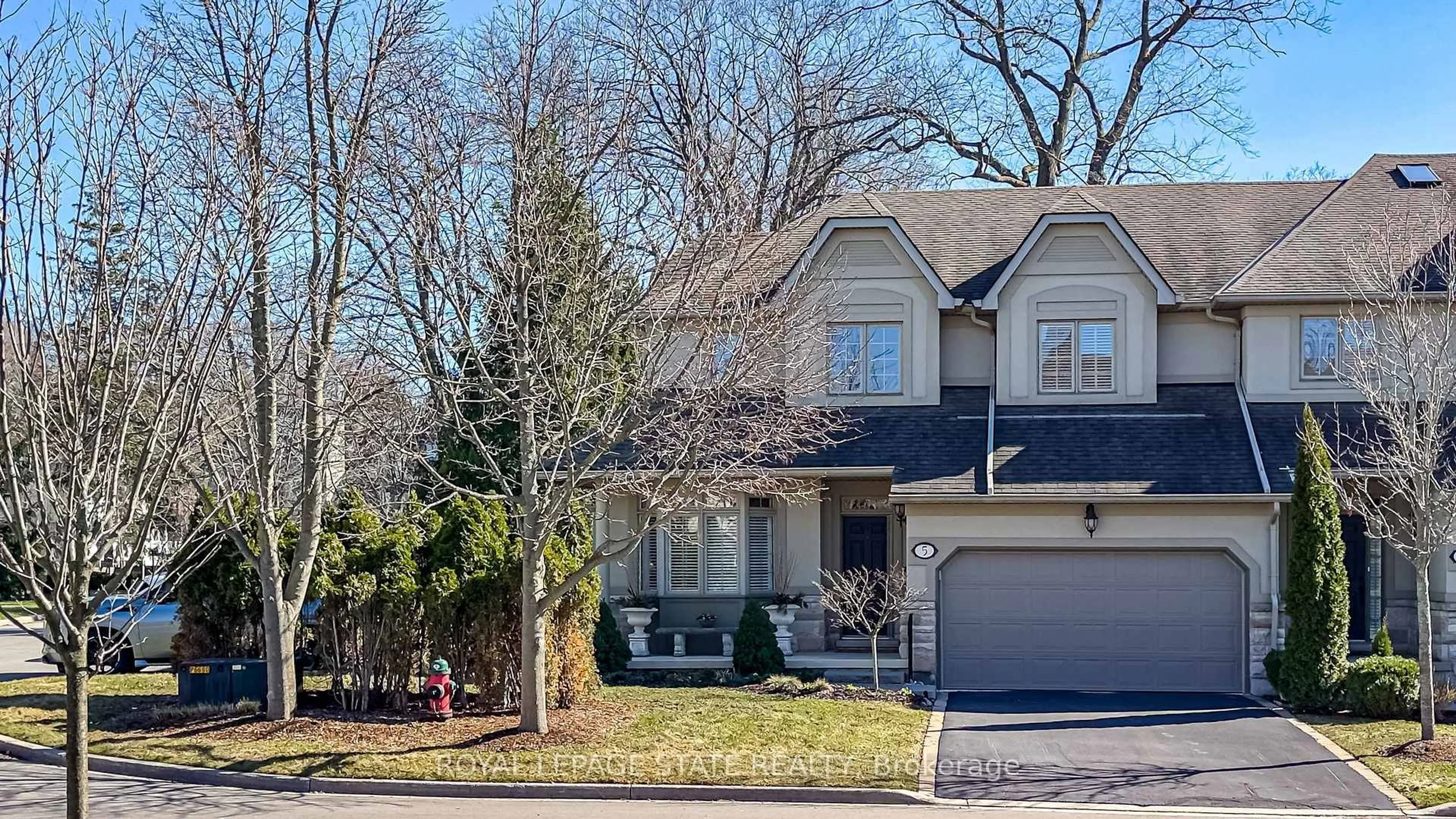 Home with vinyl exterior material, street for 71 Sulphur Springs Rd #5, Hamilton Ontario L9G 5C1