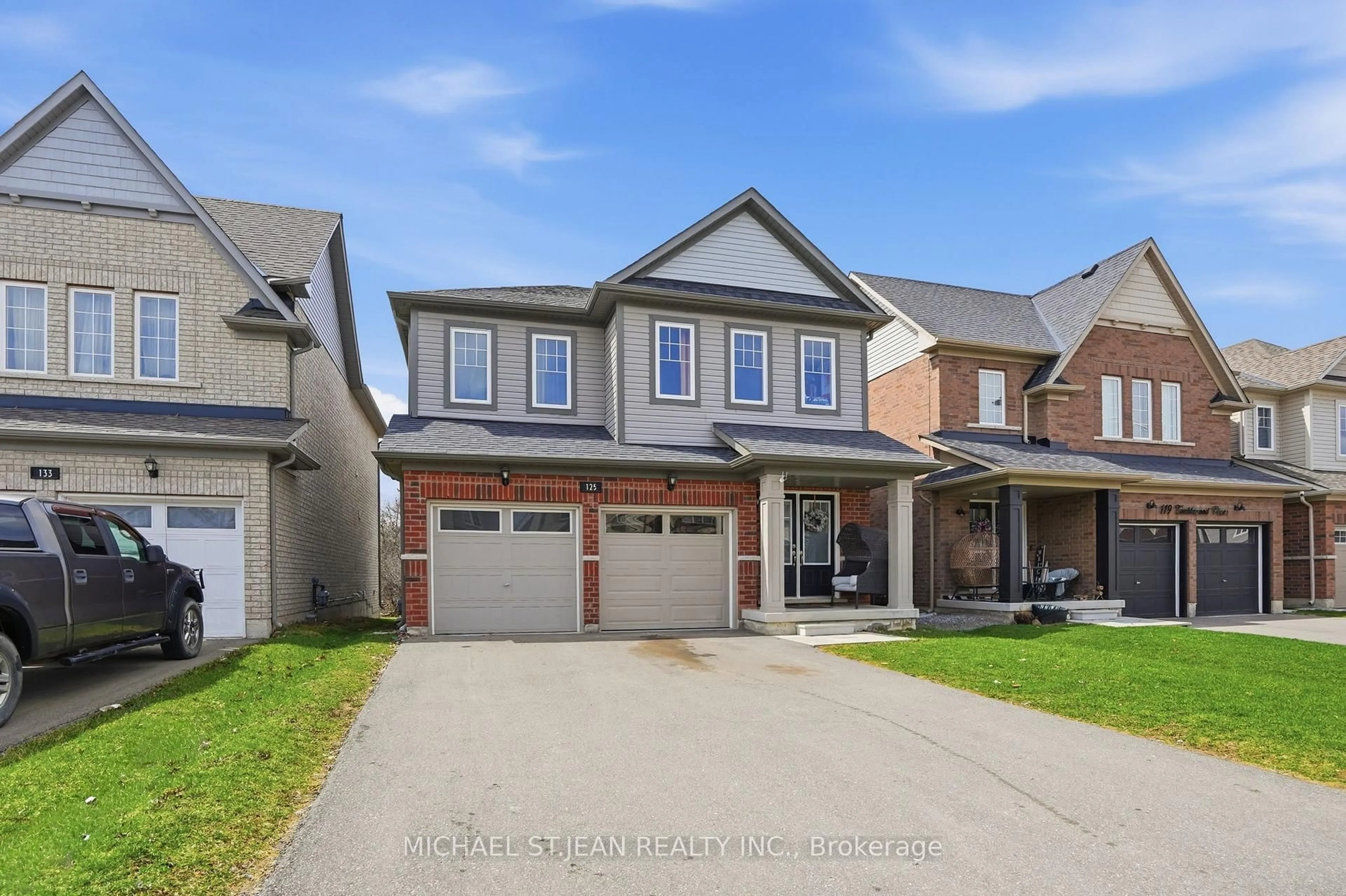 Home with brick exterior material, street for 125 Tumblewood Pl, Welland Ontario L3B 0J3