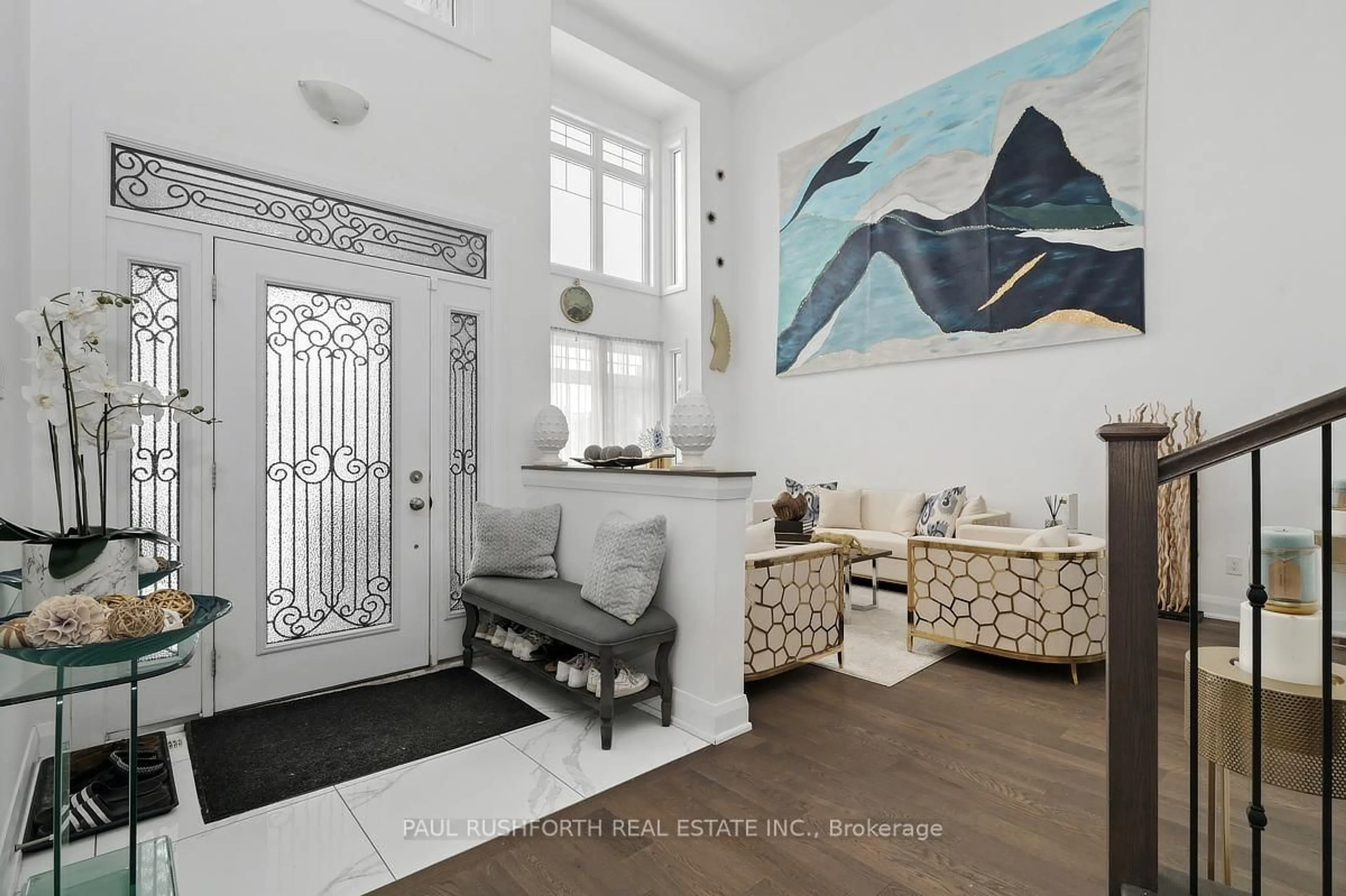 Indoor entryway for 35 Sopwith Private, Carp Ontario K0A 1L0