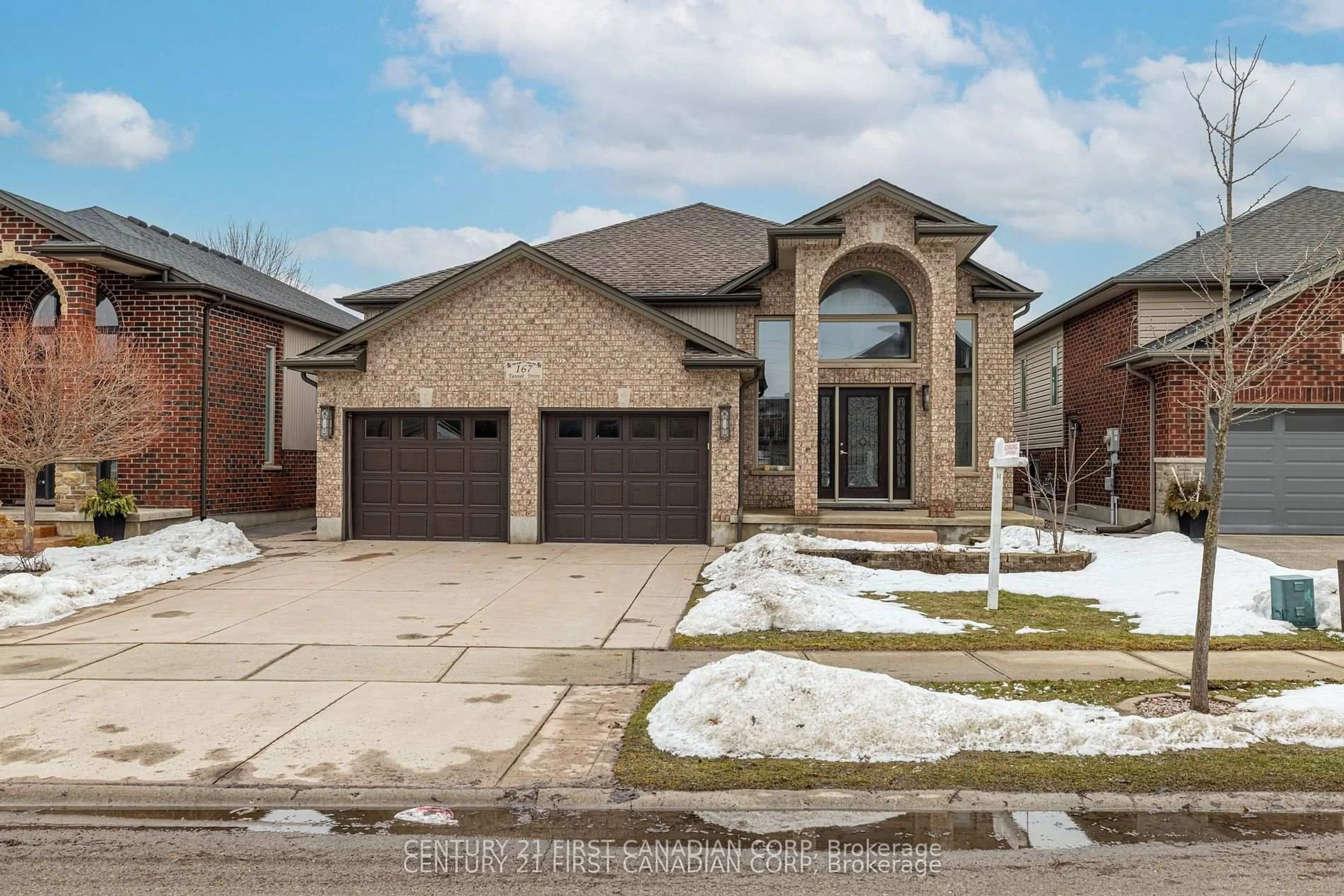 Home with brick exterior material, street for 167 Tanoak Dr, London North Ontario N6G 5A1